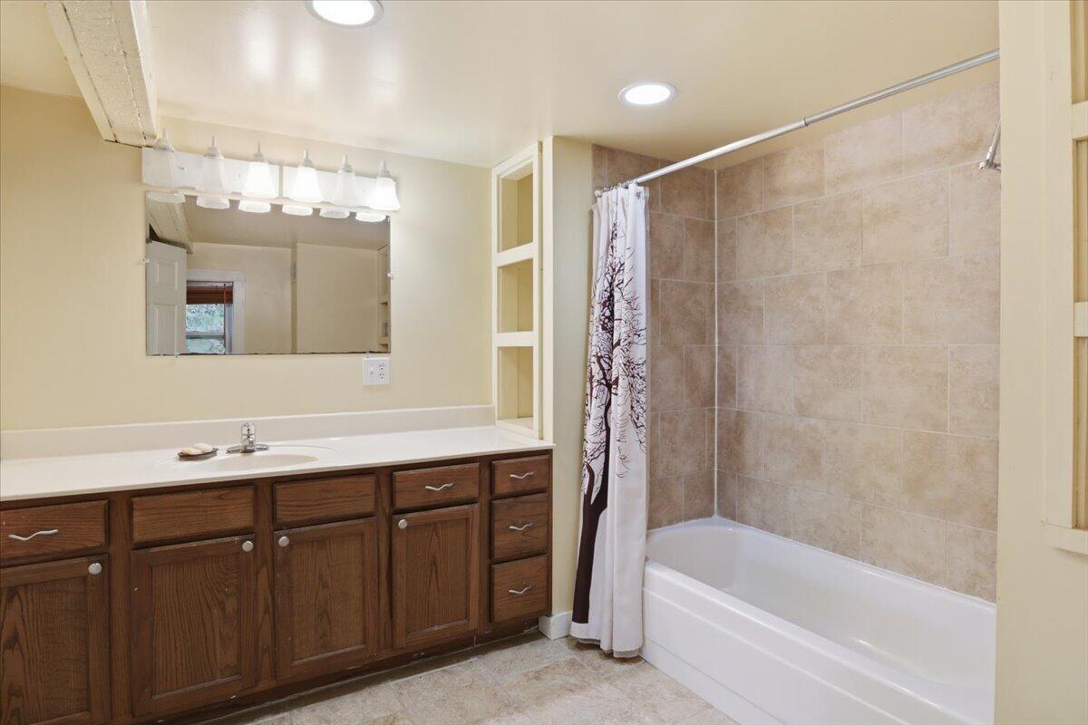 82 Watermill Road Property Photo 43