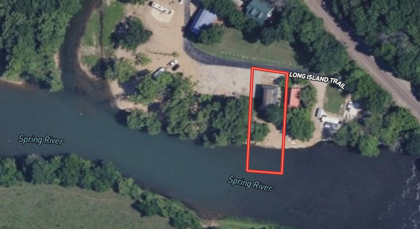 141 Long Island Trail Property Photo 2