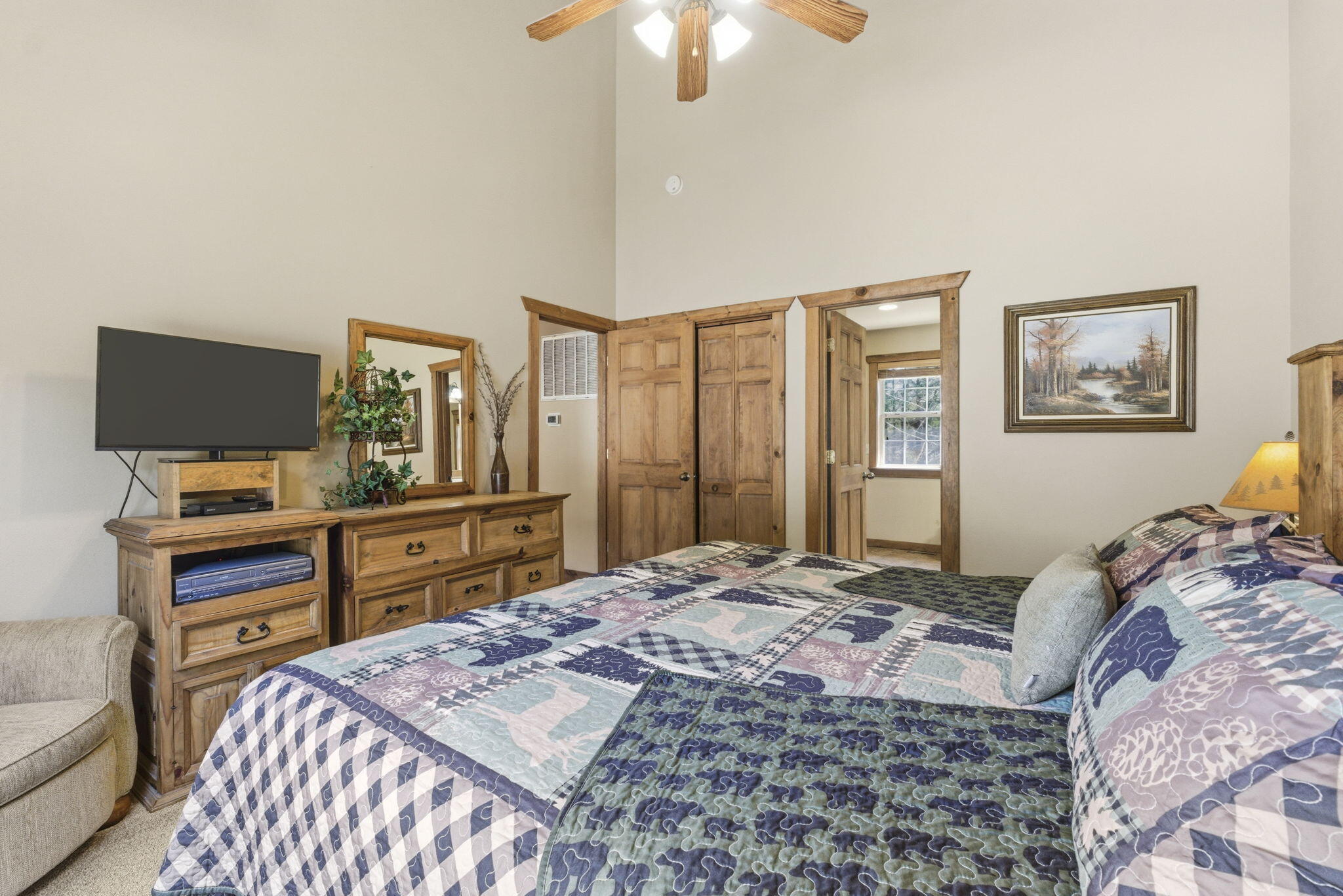 412 Baldknobber Drive Property Photo 10