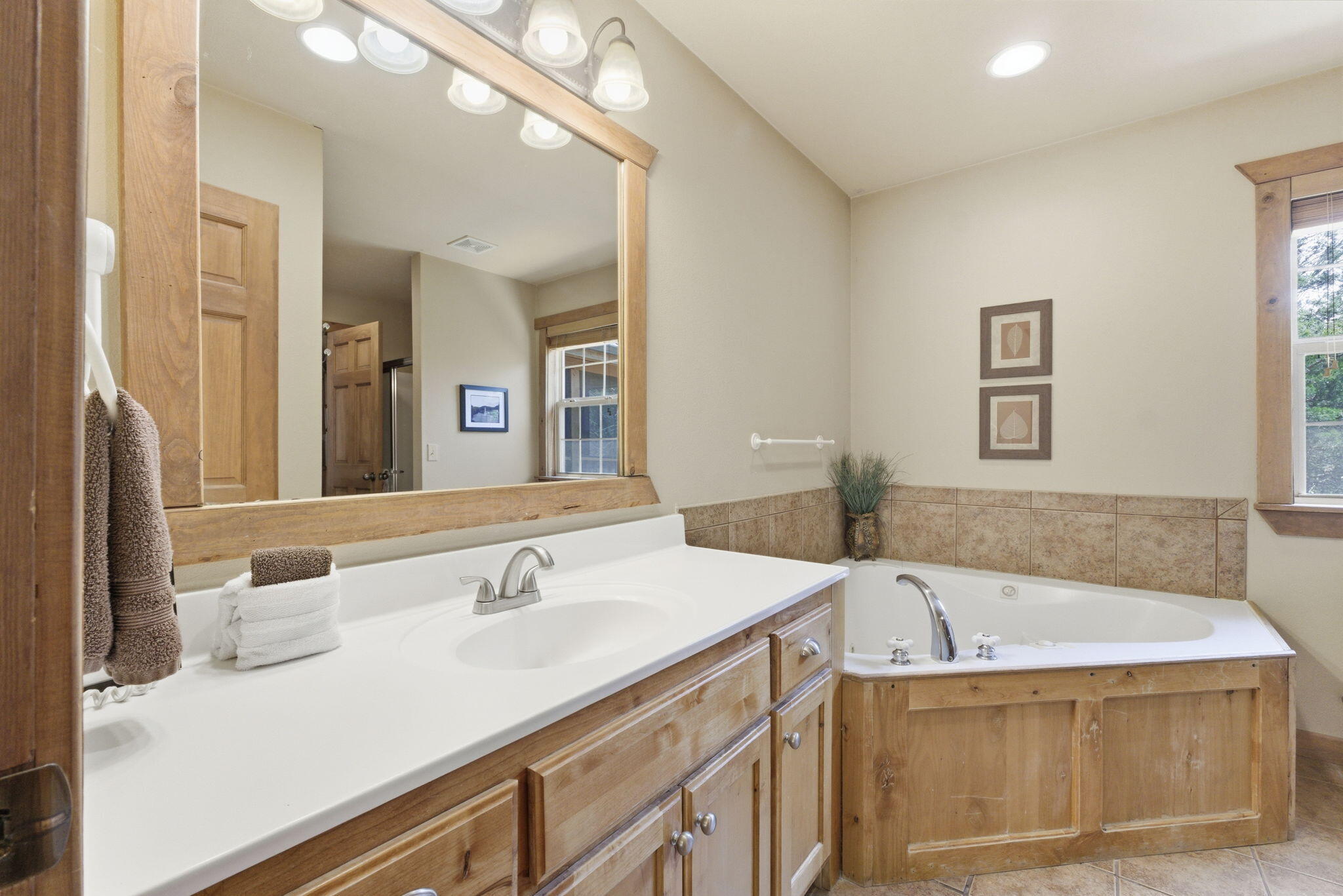 412 Baldknobber Drive Property Photo 17