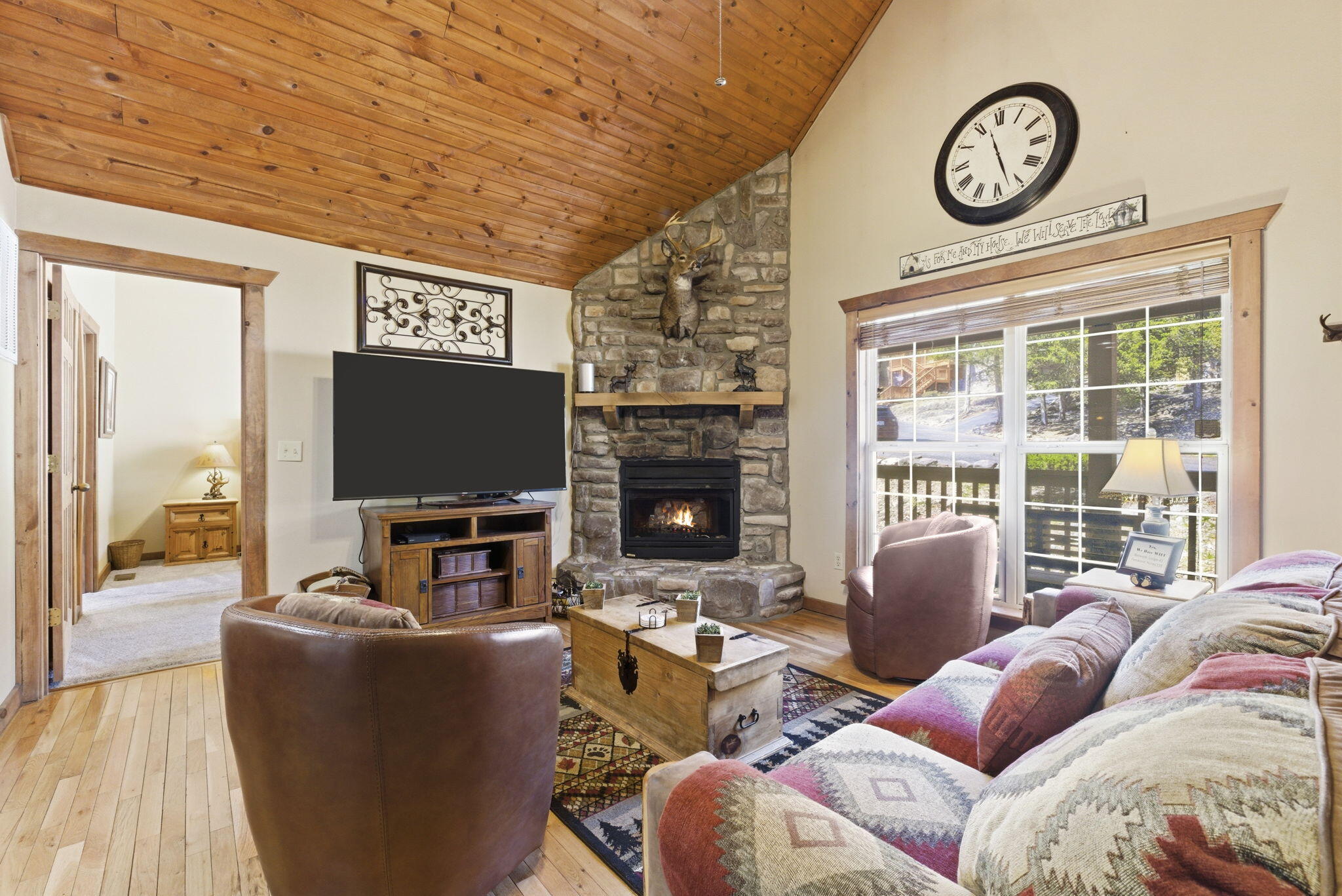 412 Baldknobber Drive Property Photo 22