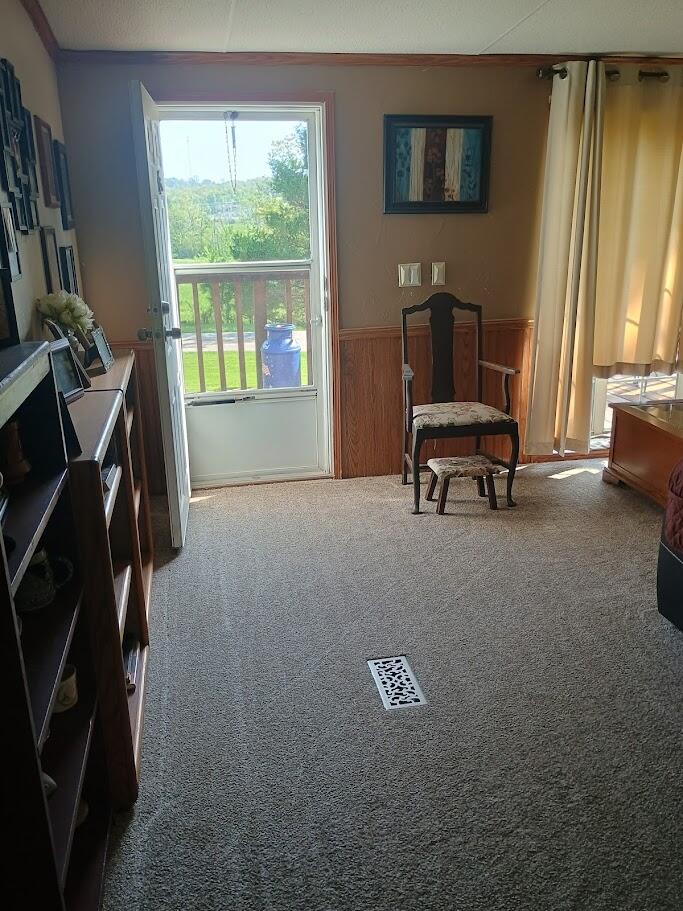 46 Private Road 160-190 Property Photo 6