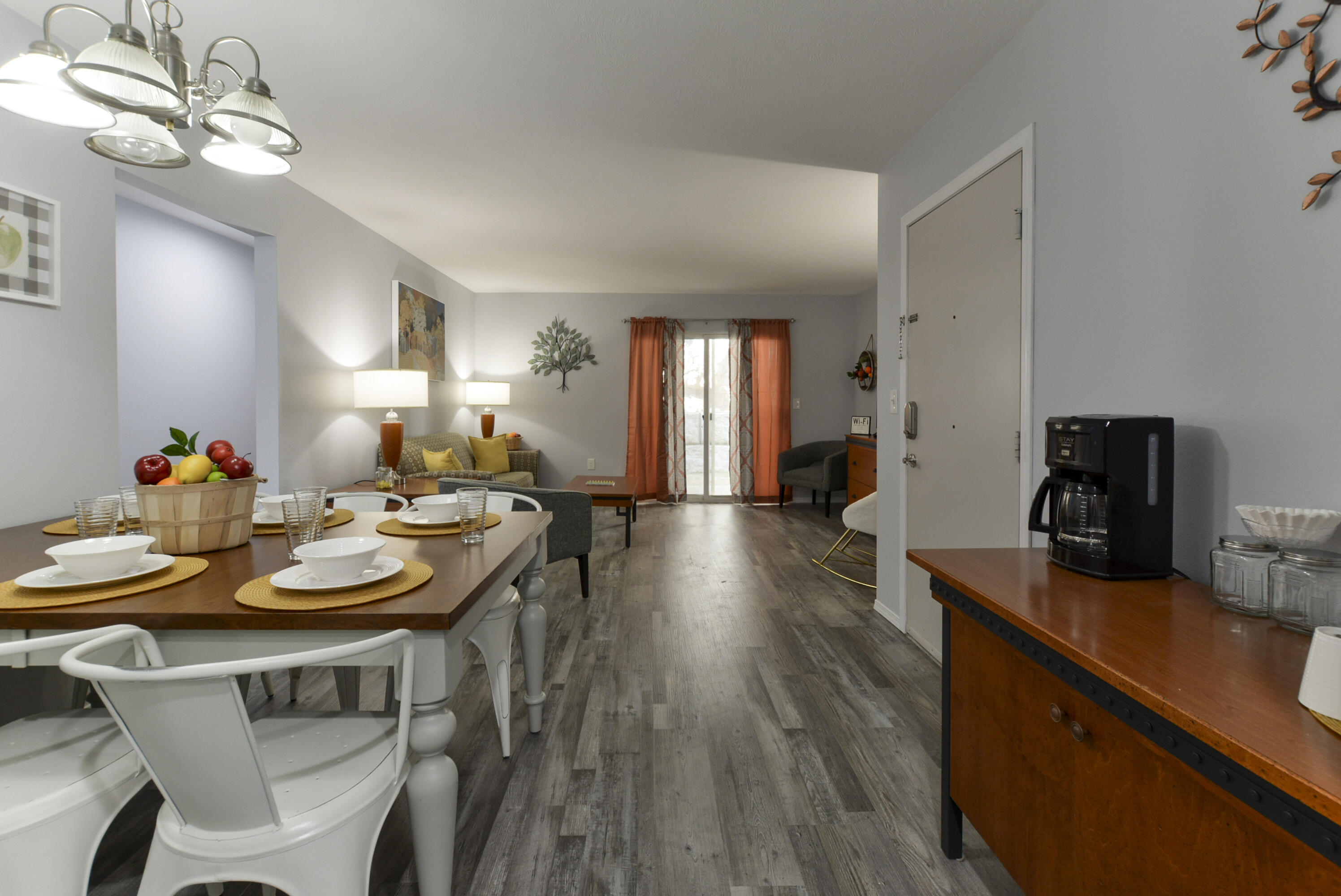 2914 Vineyards Parkway 1-4 Property Photo 10