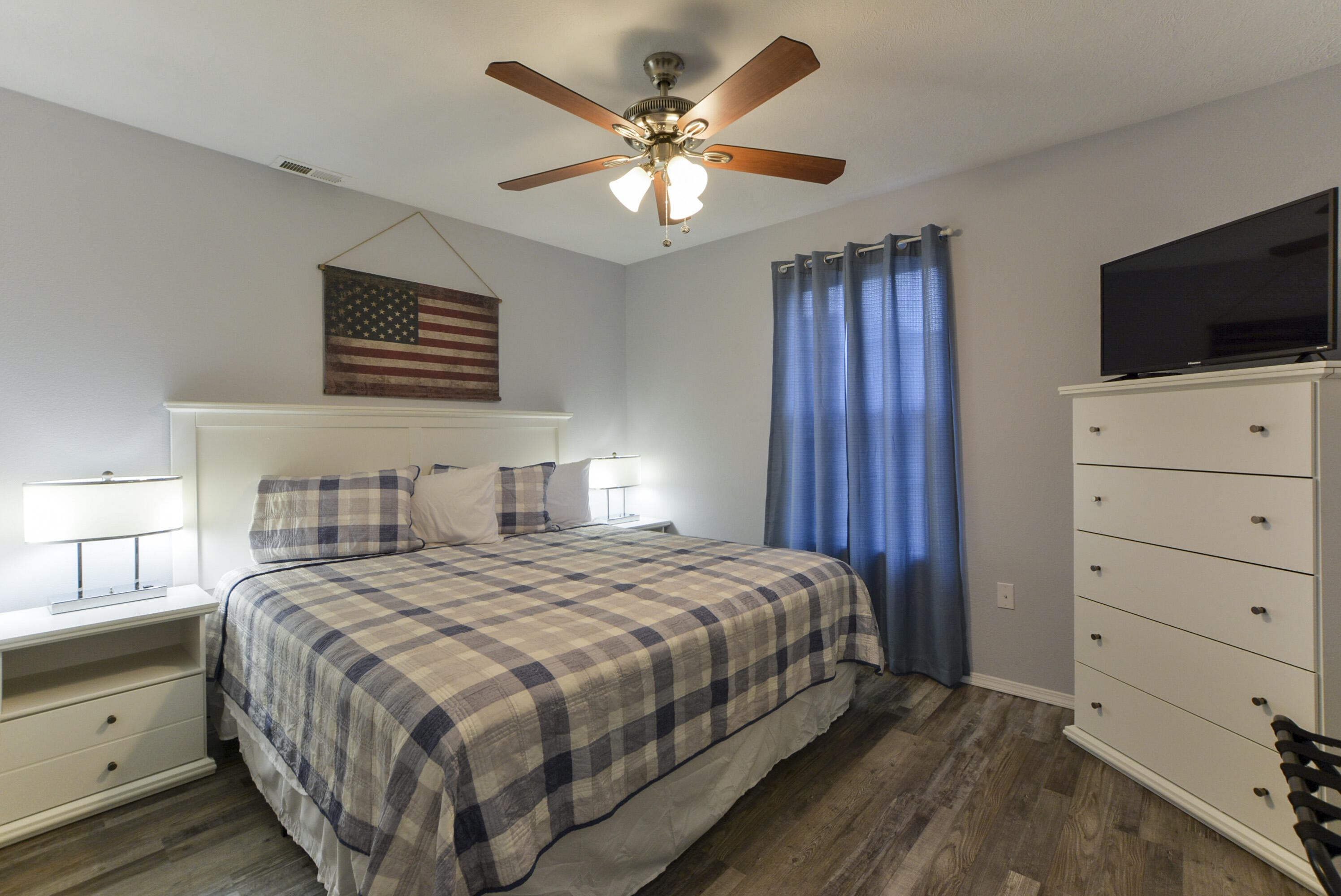 2914 Vineyards Parkway 1-4 Property Photo 26
