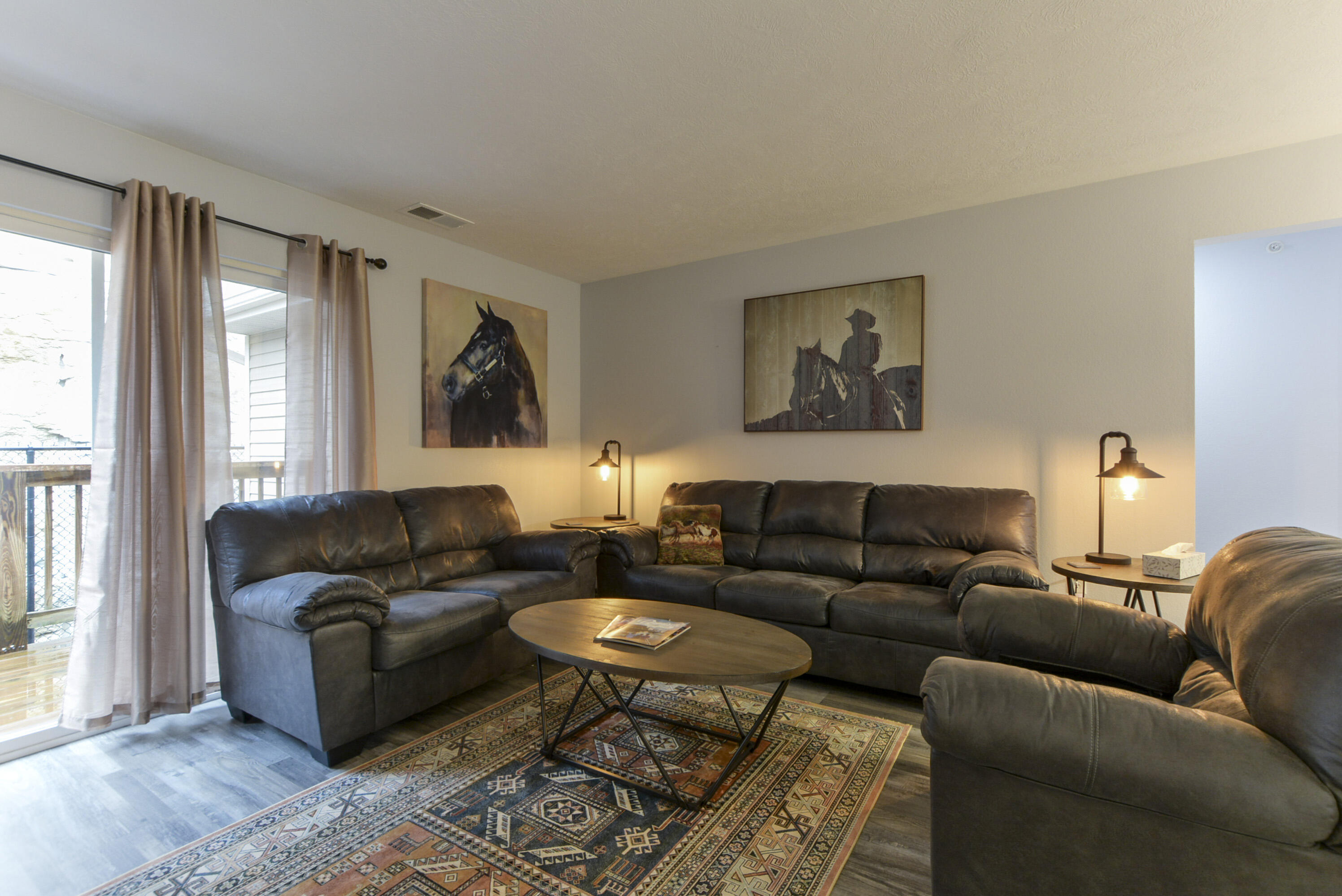 2914 Vineyards Parkway 1-4 Property Photo 86
