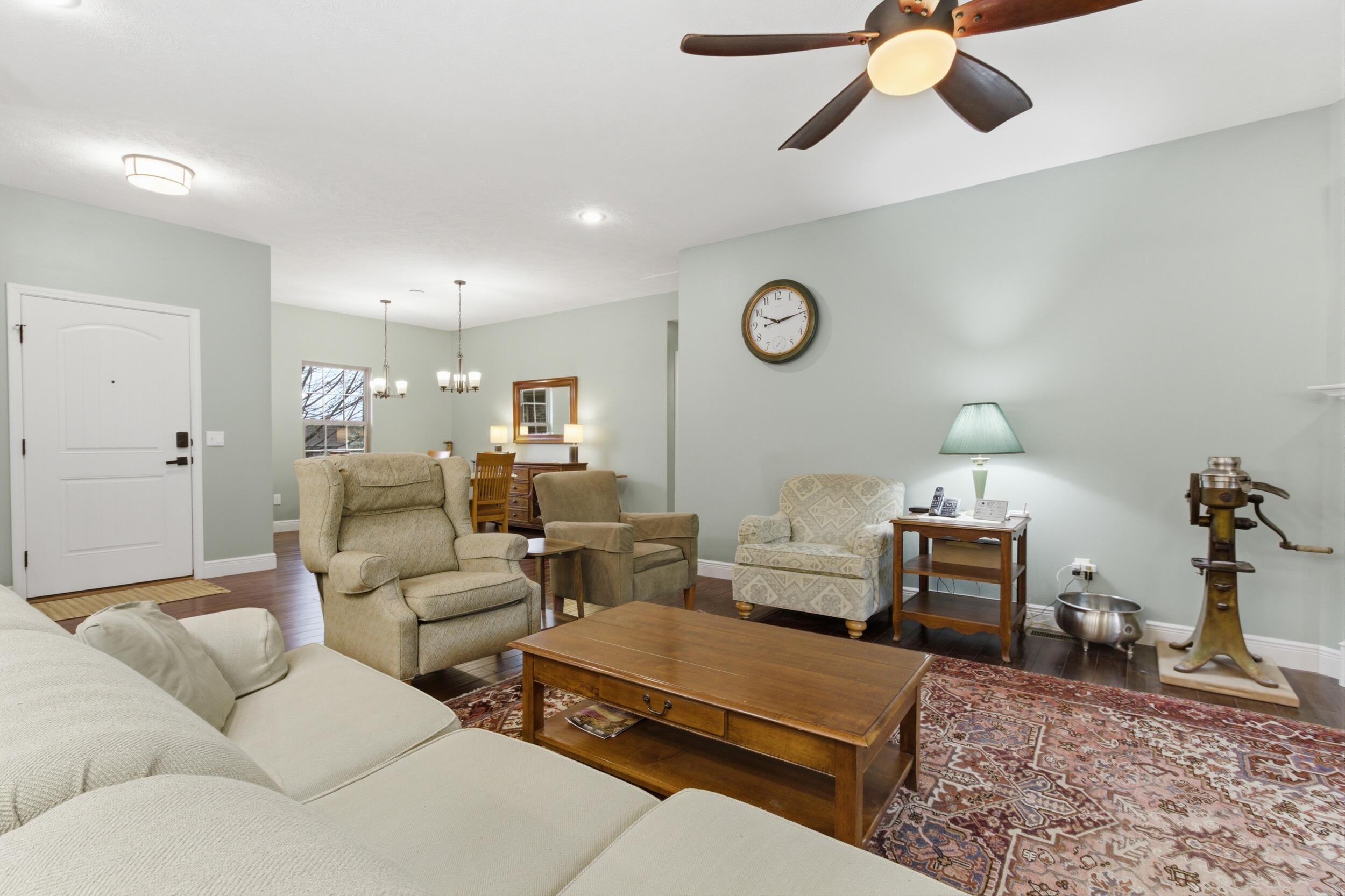 5618 East Pearson Parkway Property Photo 8