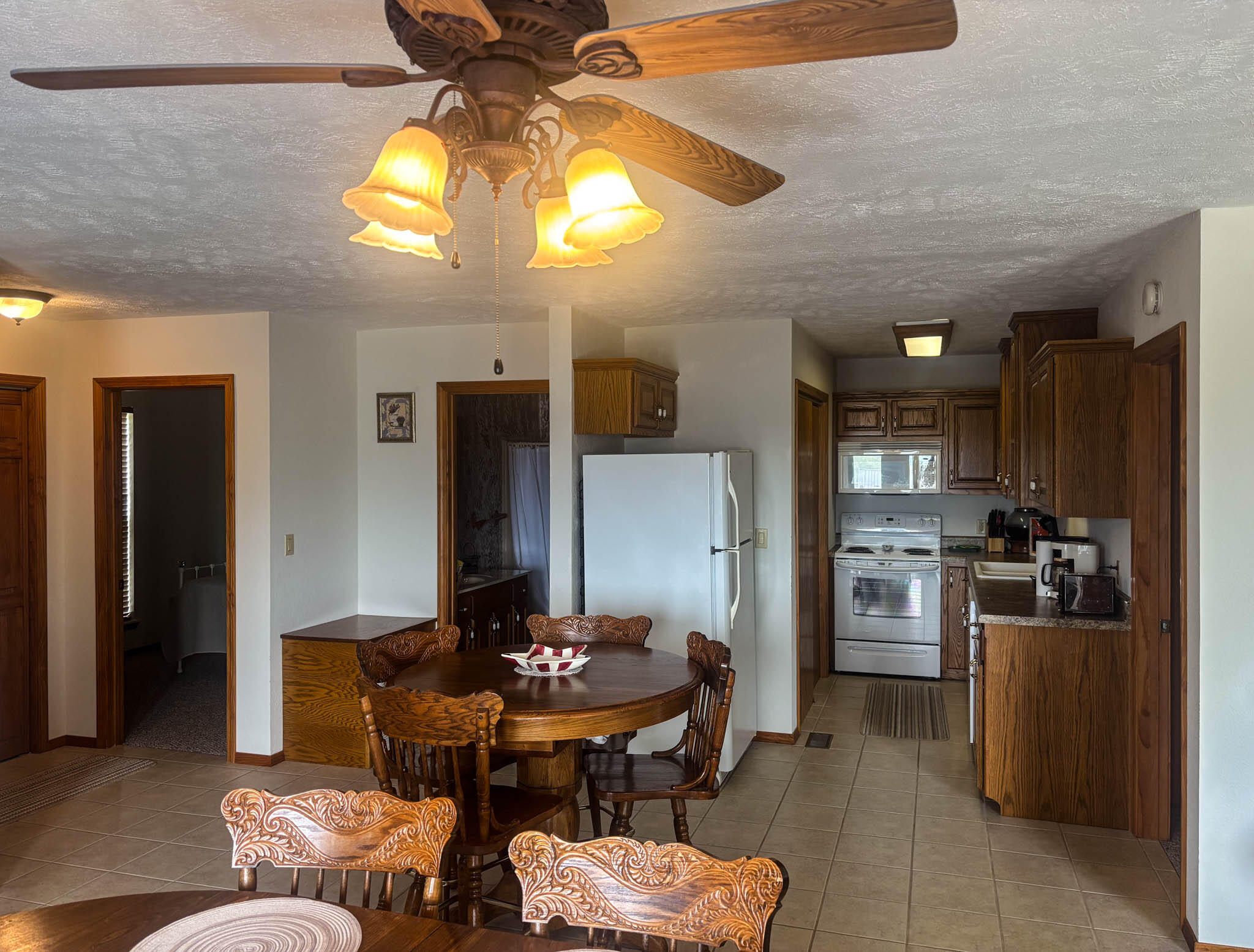 316 Blueridge Drive Property Photo 7