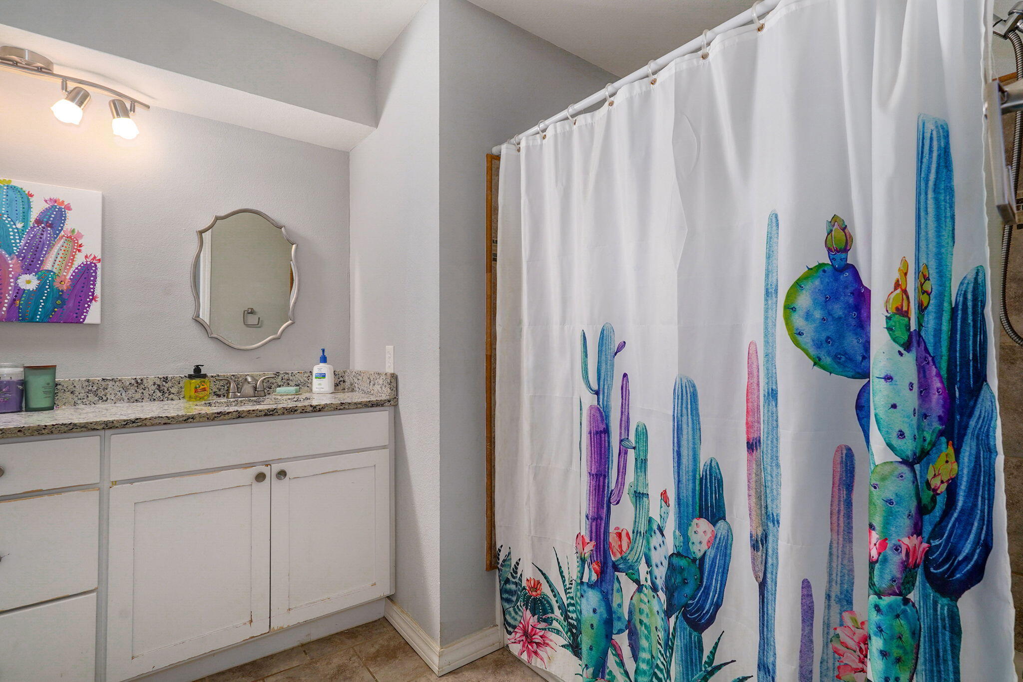 4626 South Ridgecrest Drive Property Photo 8