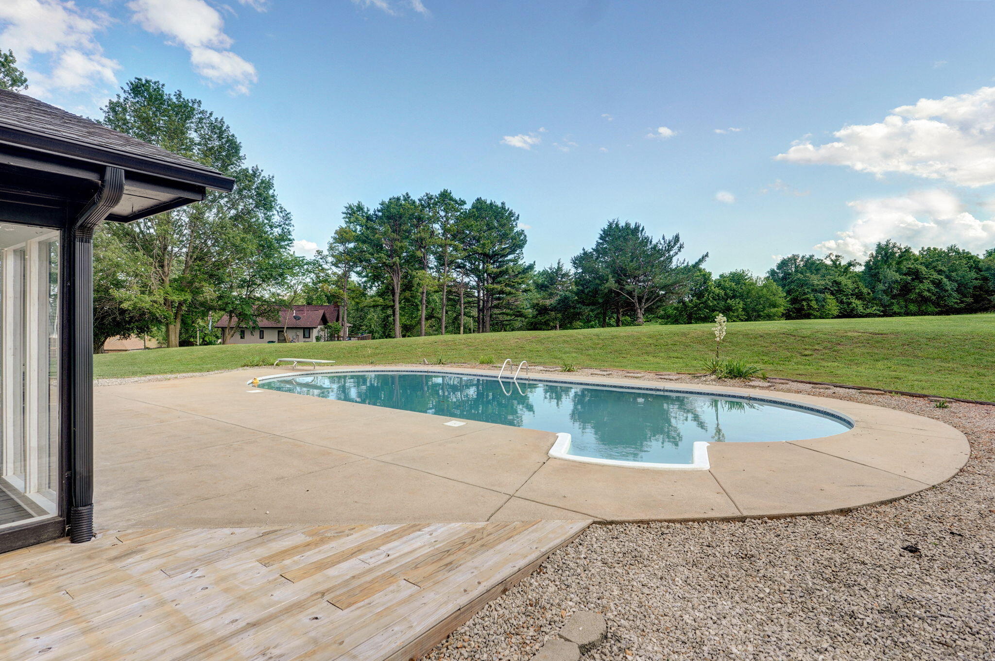 5021 South Farm Rd 137 Property Photo 49