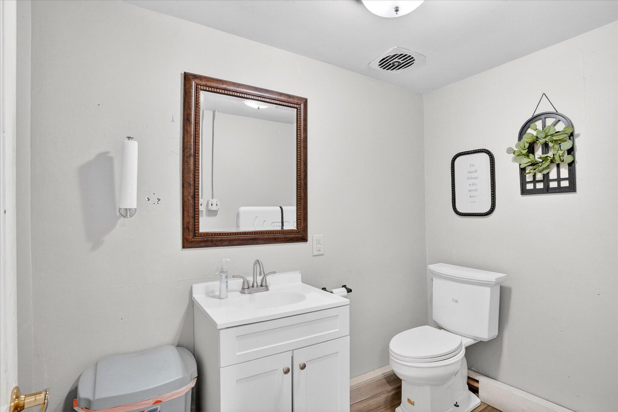 33 West Olive Street Property Photo 15