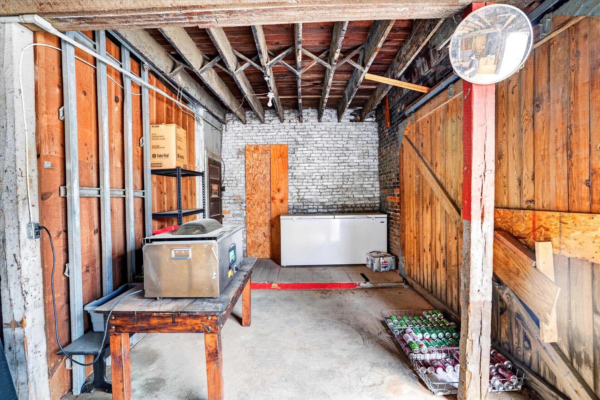 33 West Olive Street Property Photo 41