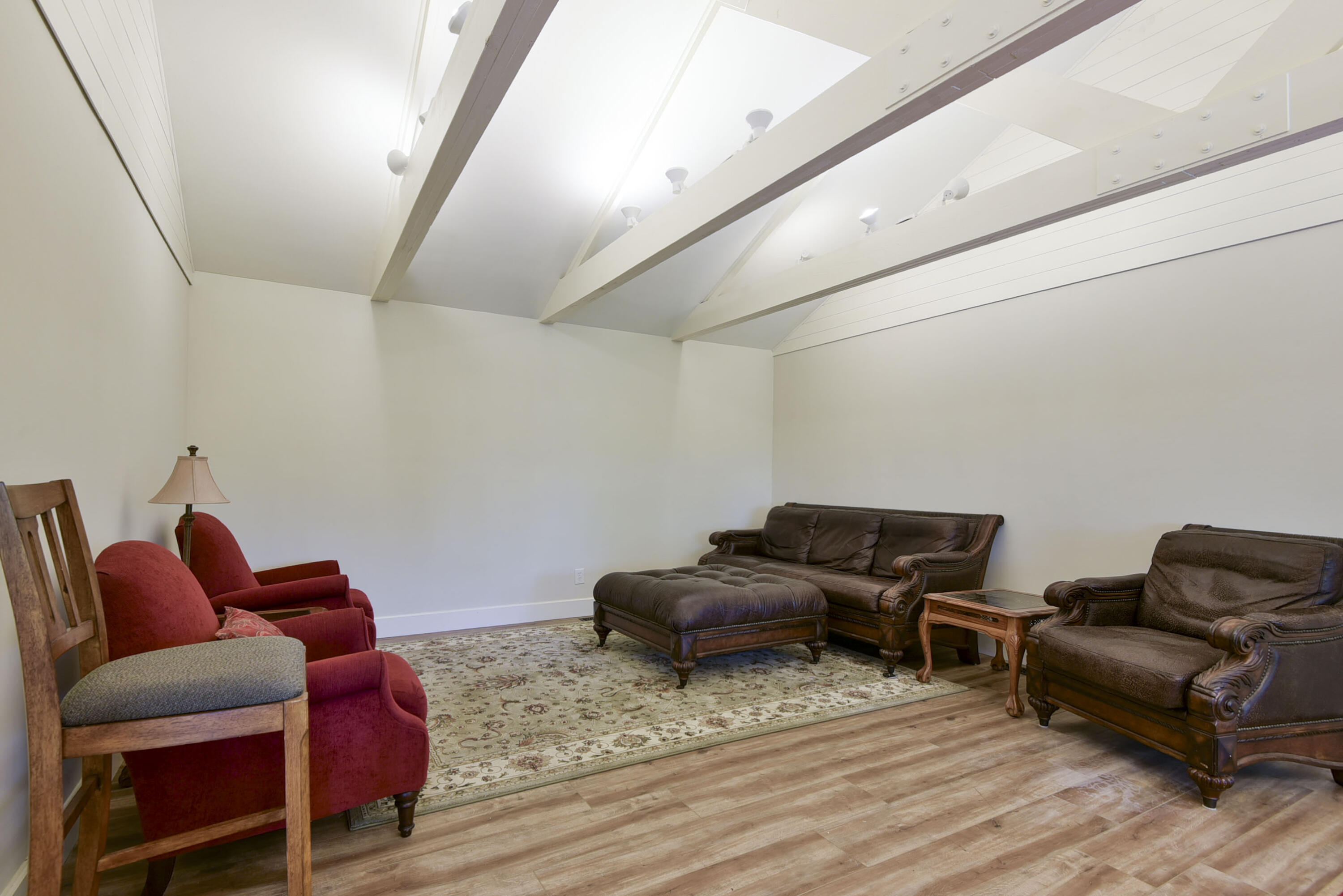 139 Palasade Court Property Photo 15
