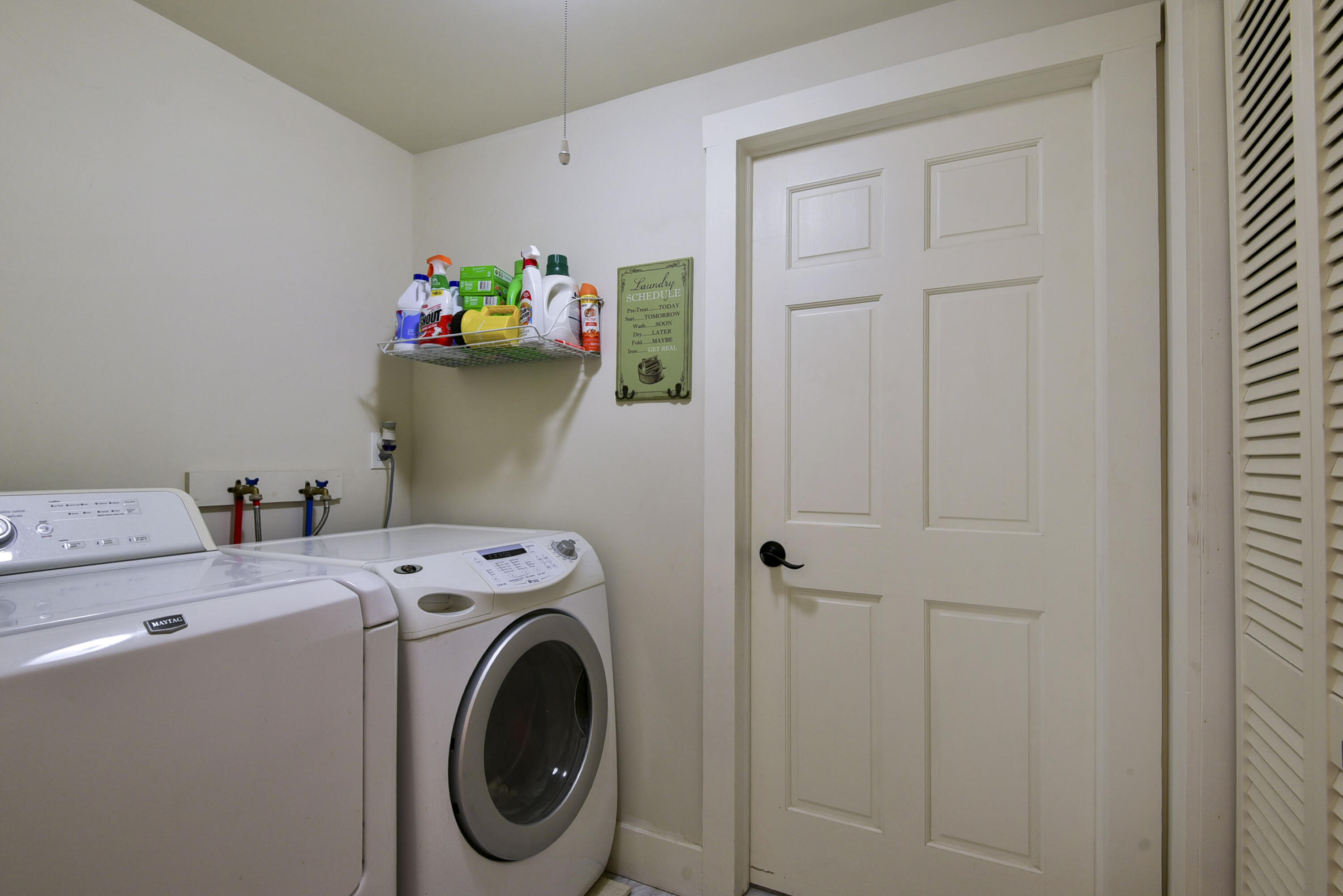 139 Palasade Court Property Photo 23
