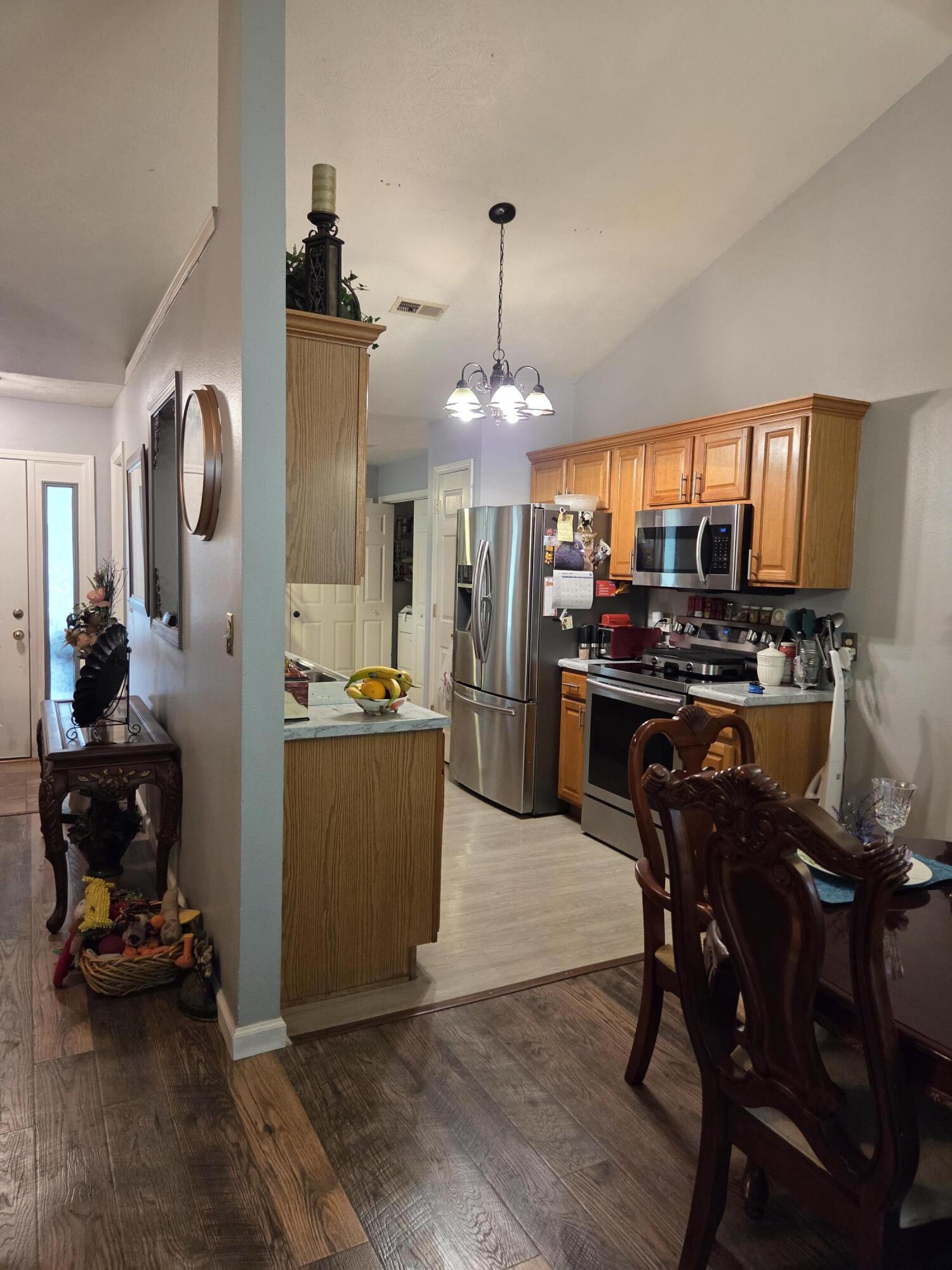 131 Birchwood Circle Property Photo 2