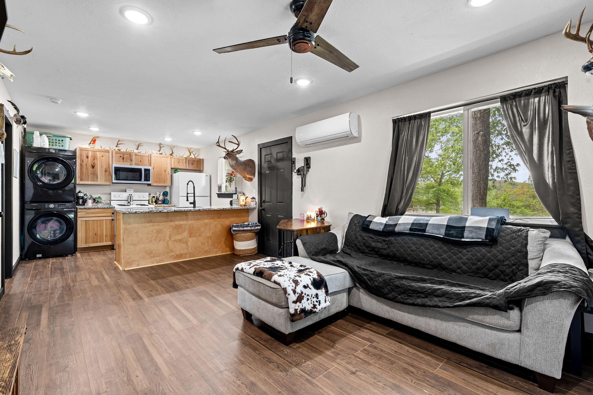 166 Seaman Street Property Photo 10