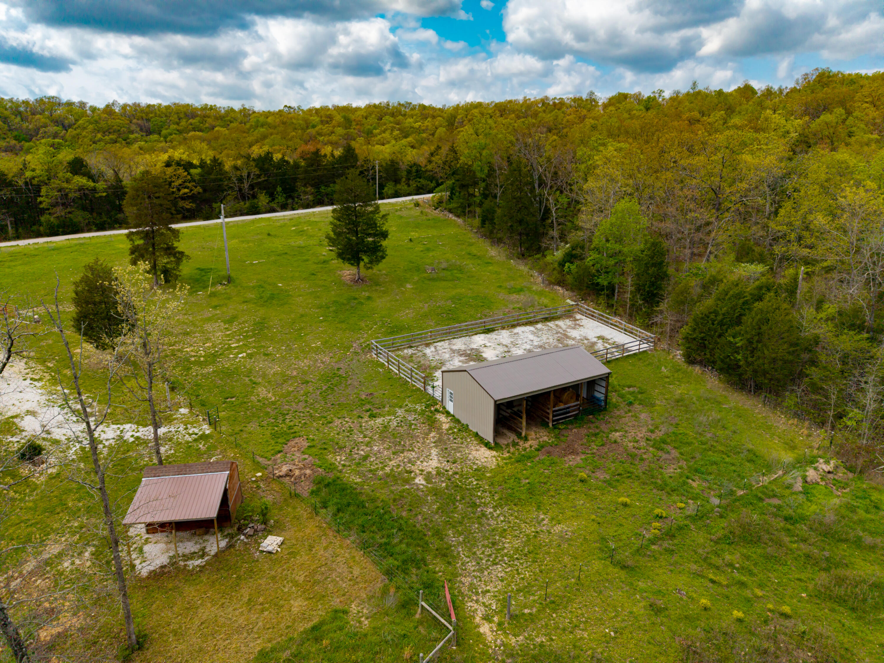 633 East Mountain Drive Property Photo 16