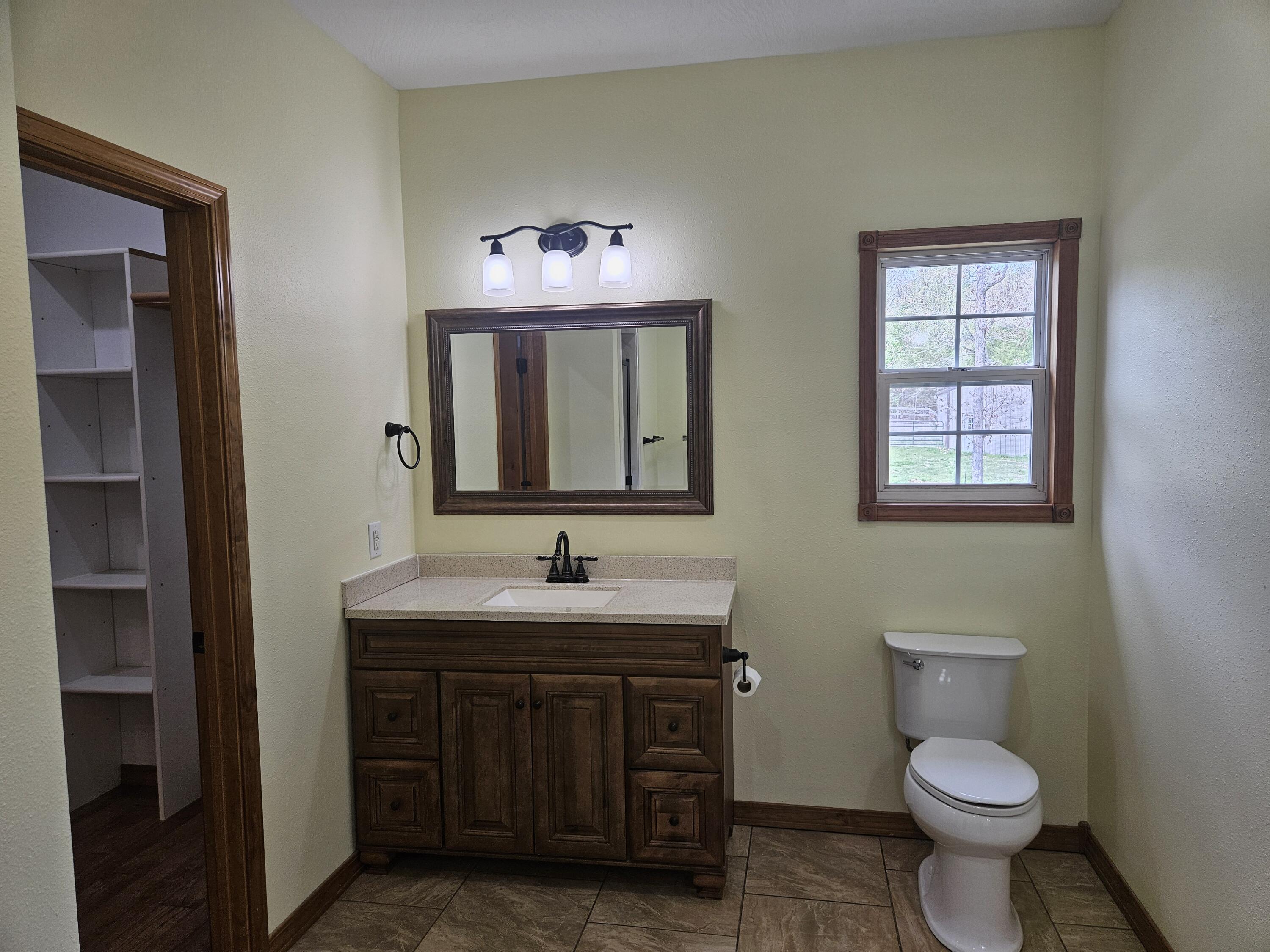633 East Mountain Drive Property Photo 35