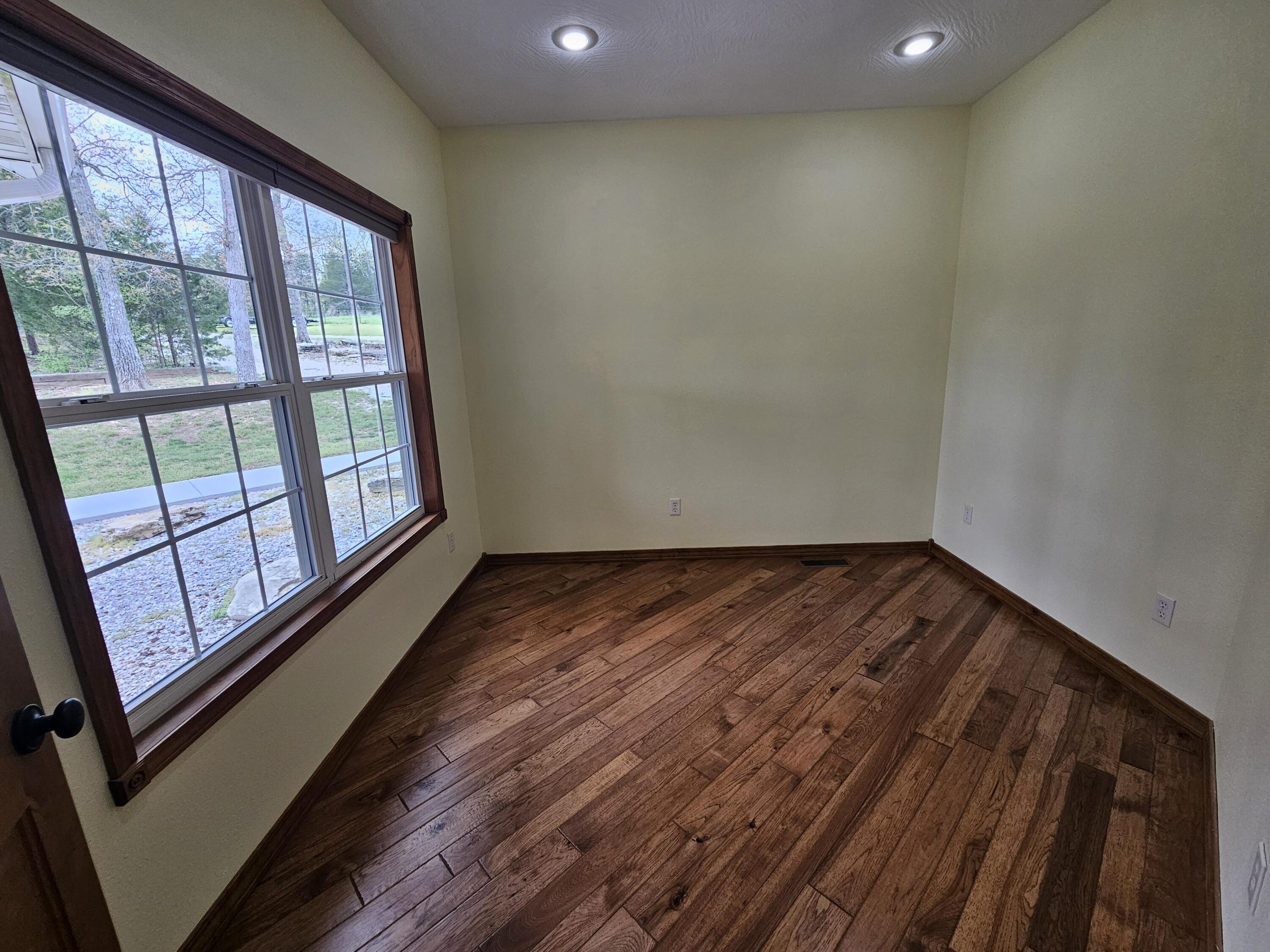 633 East Mountain Drive Property Photo 42