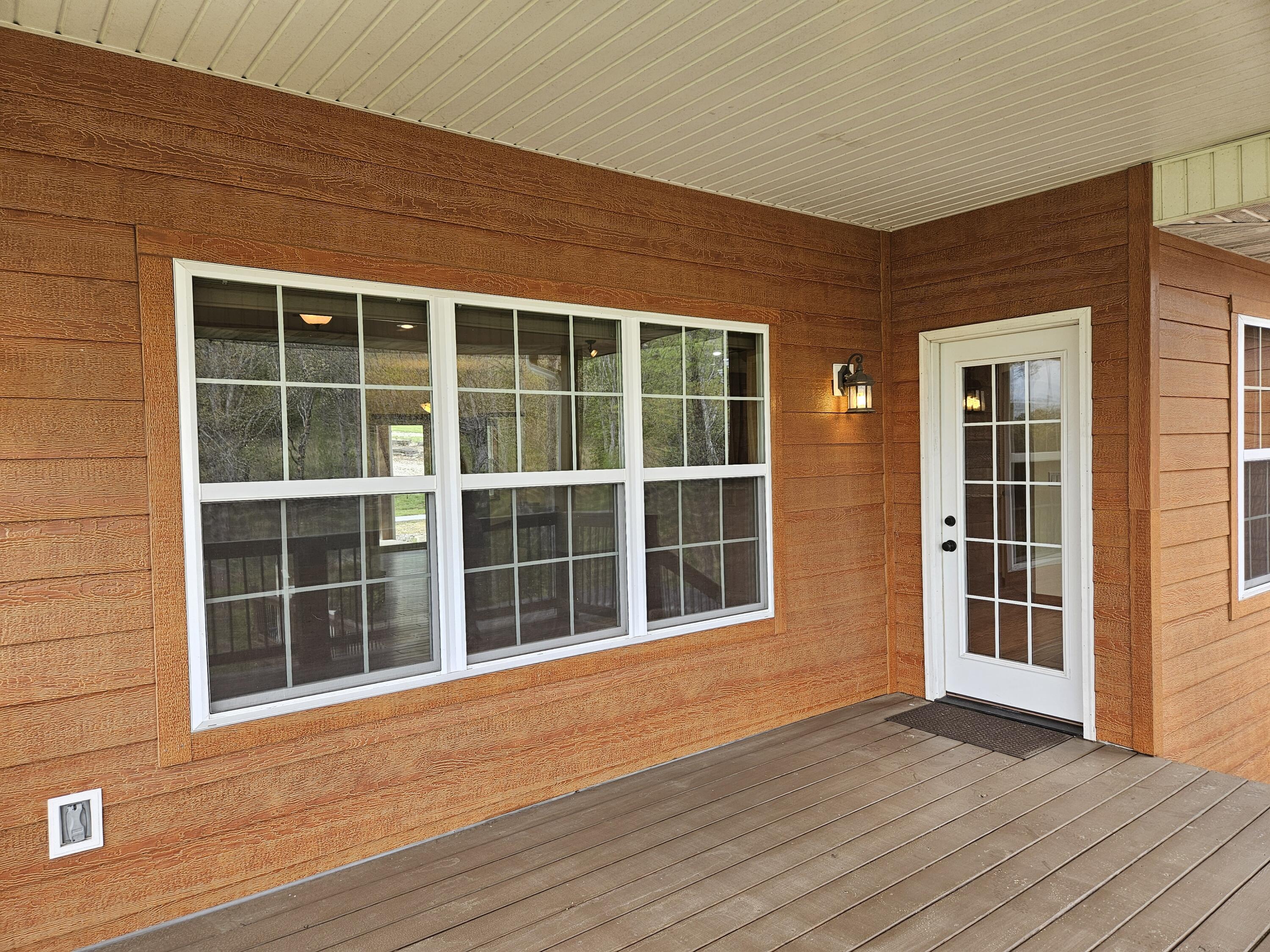633 East Mountain Drive Property Photo 46