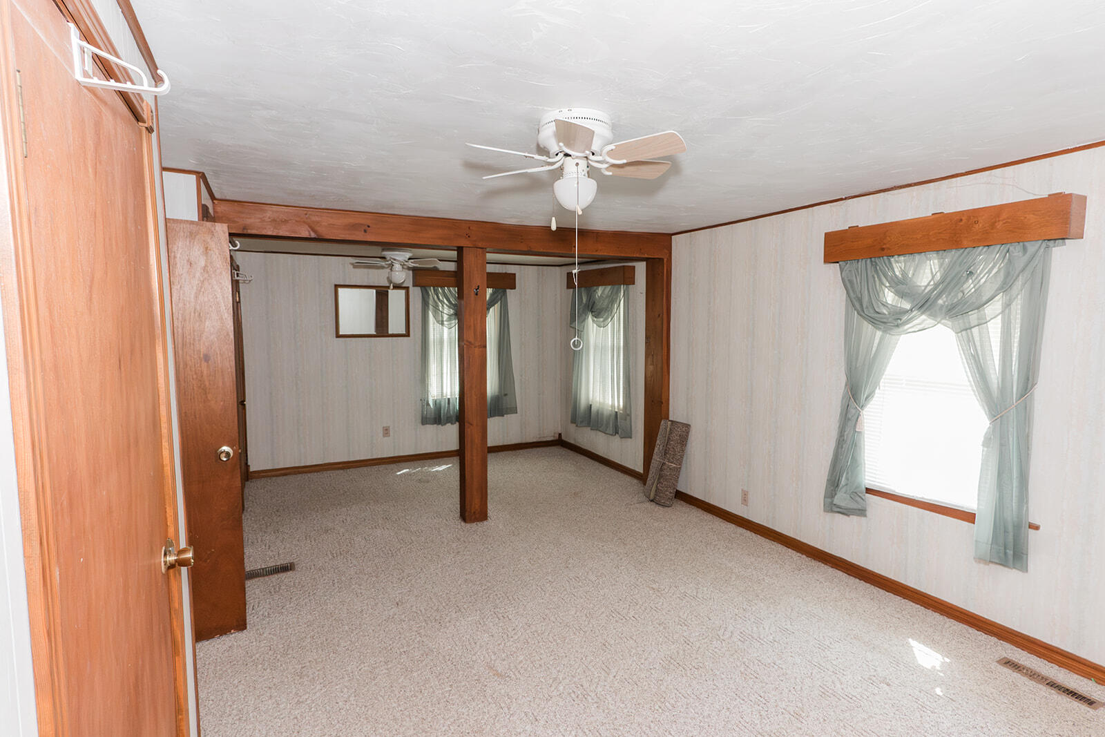 5423 South 226th Road Property Photo 19