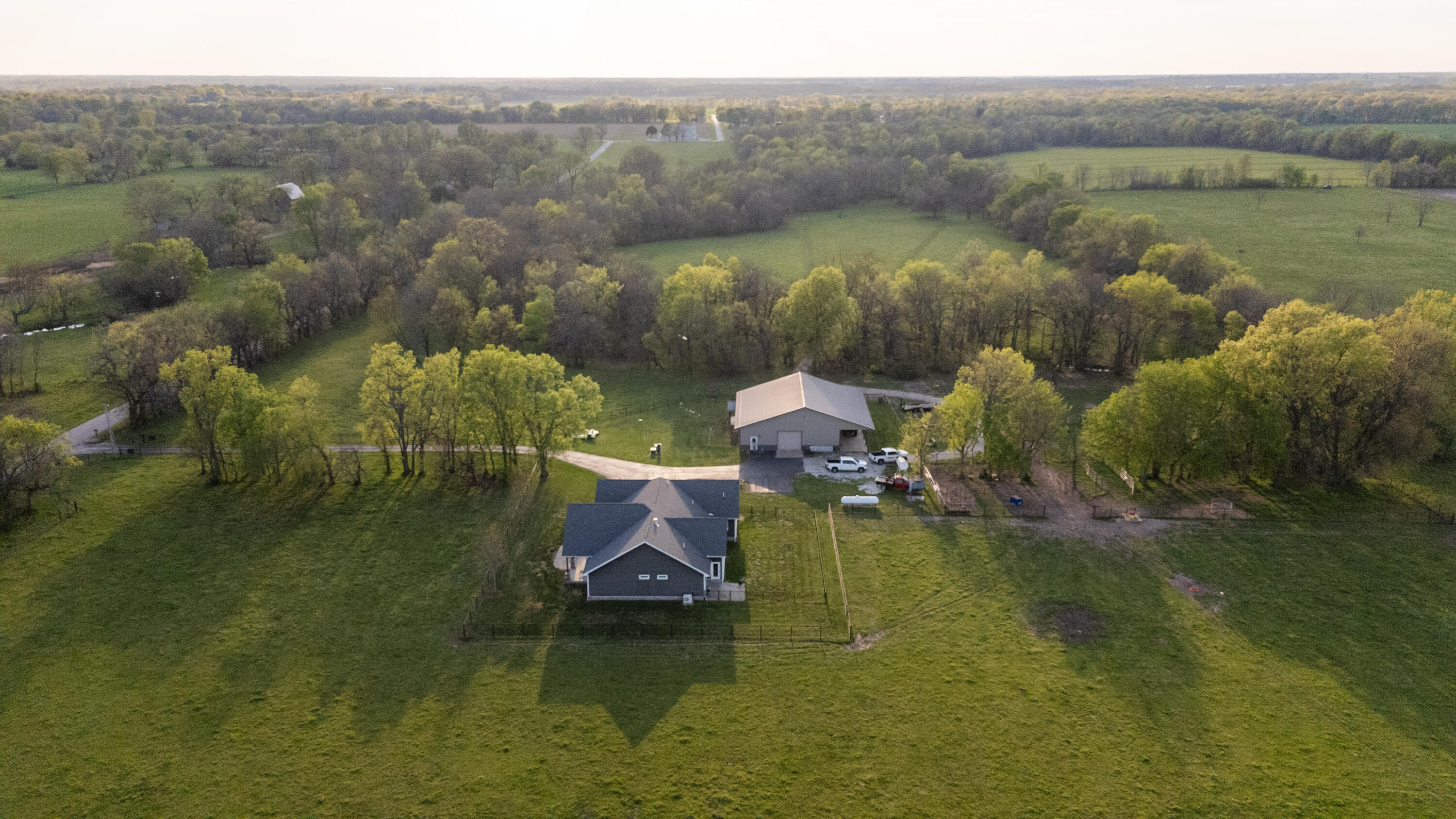 17765 Pembrook Road Property Photo 3