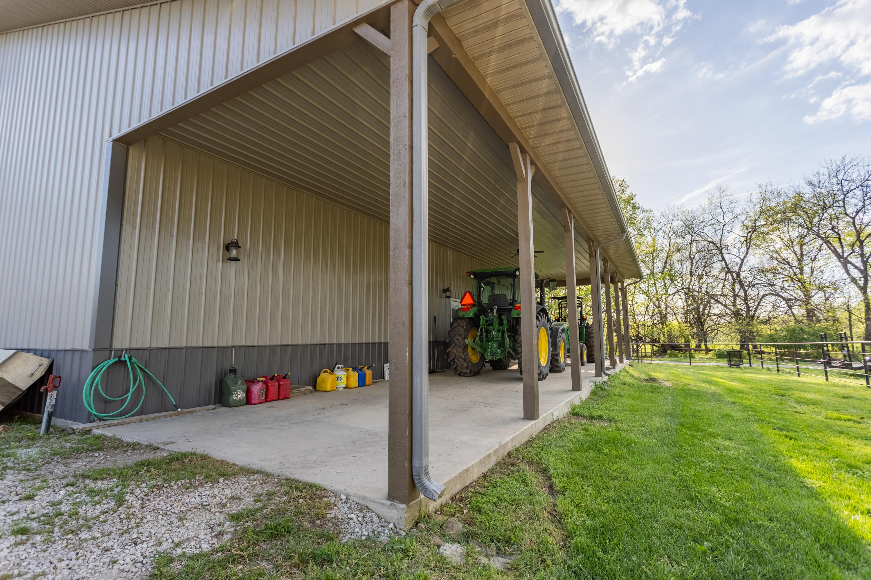 17765 Pembrook Road Property Photo 42