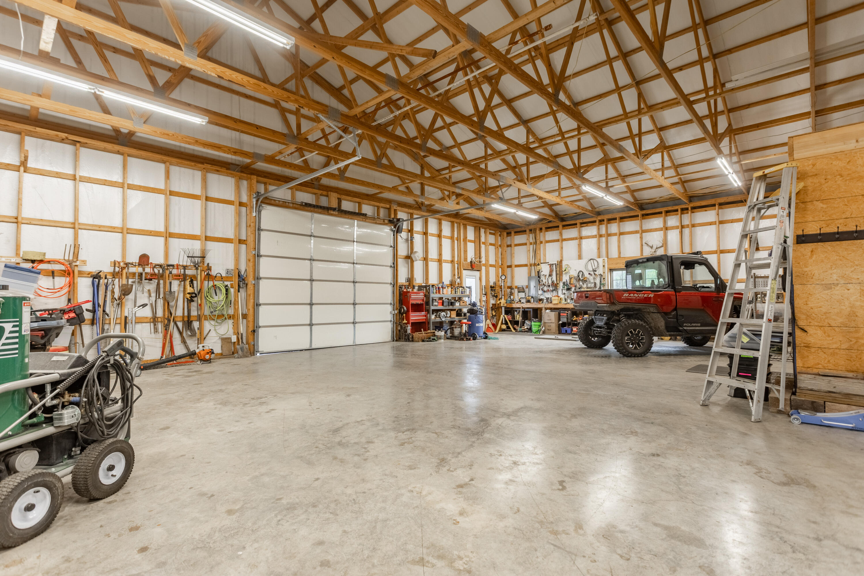 17765 Pembrook Road Property Photo 43