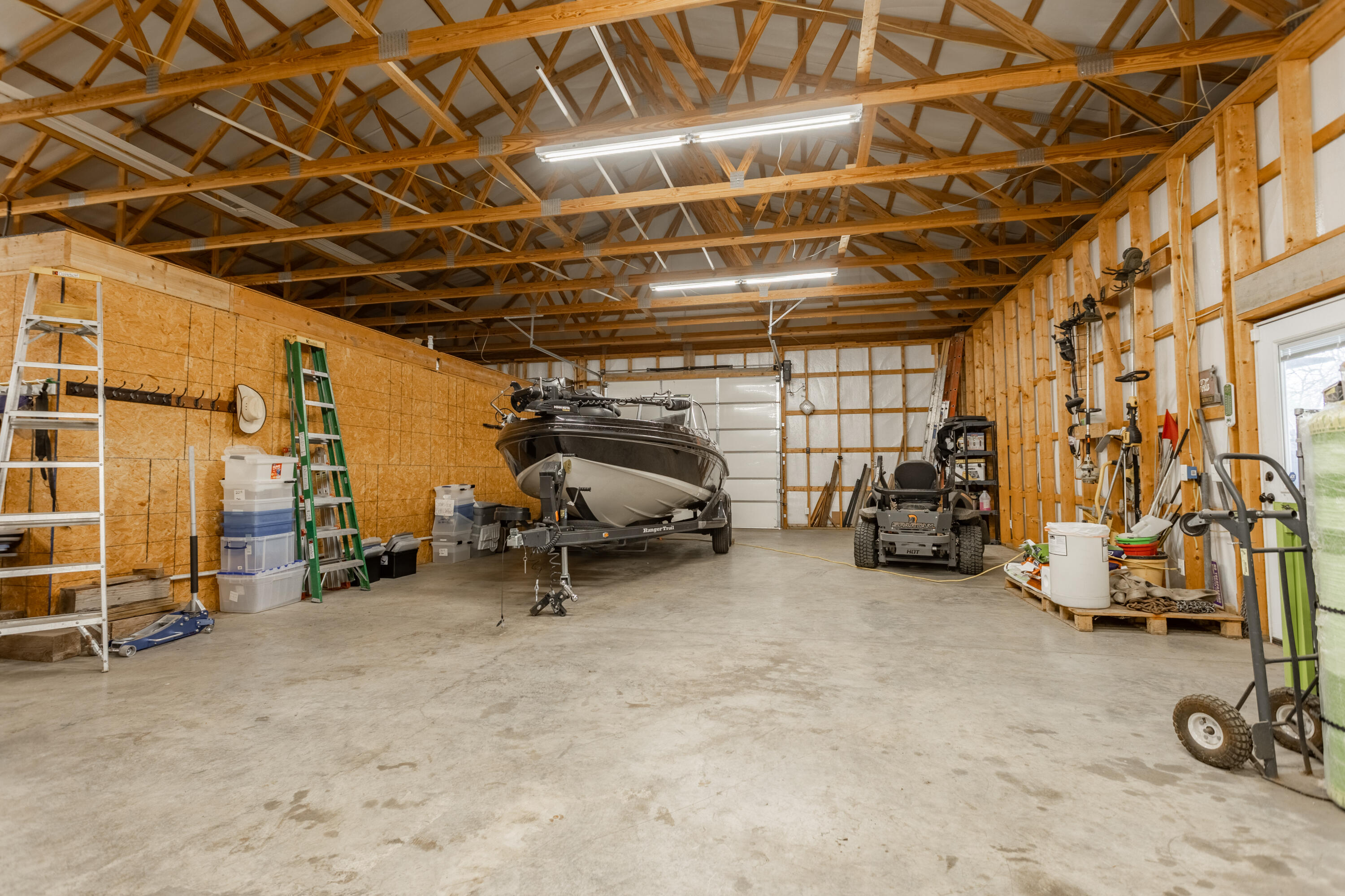 17765 Pembrook Road Property Photo 44