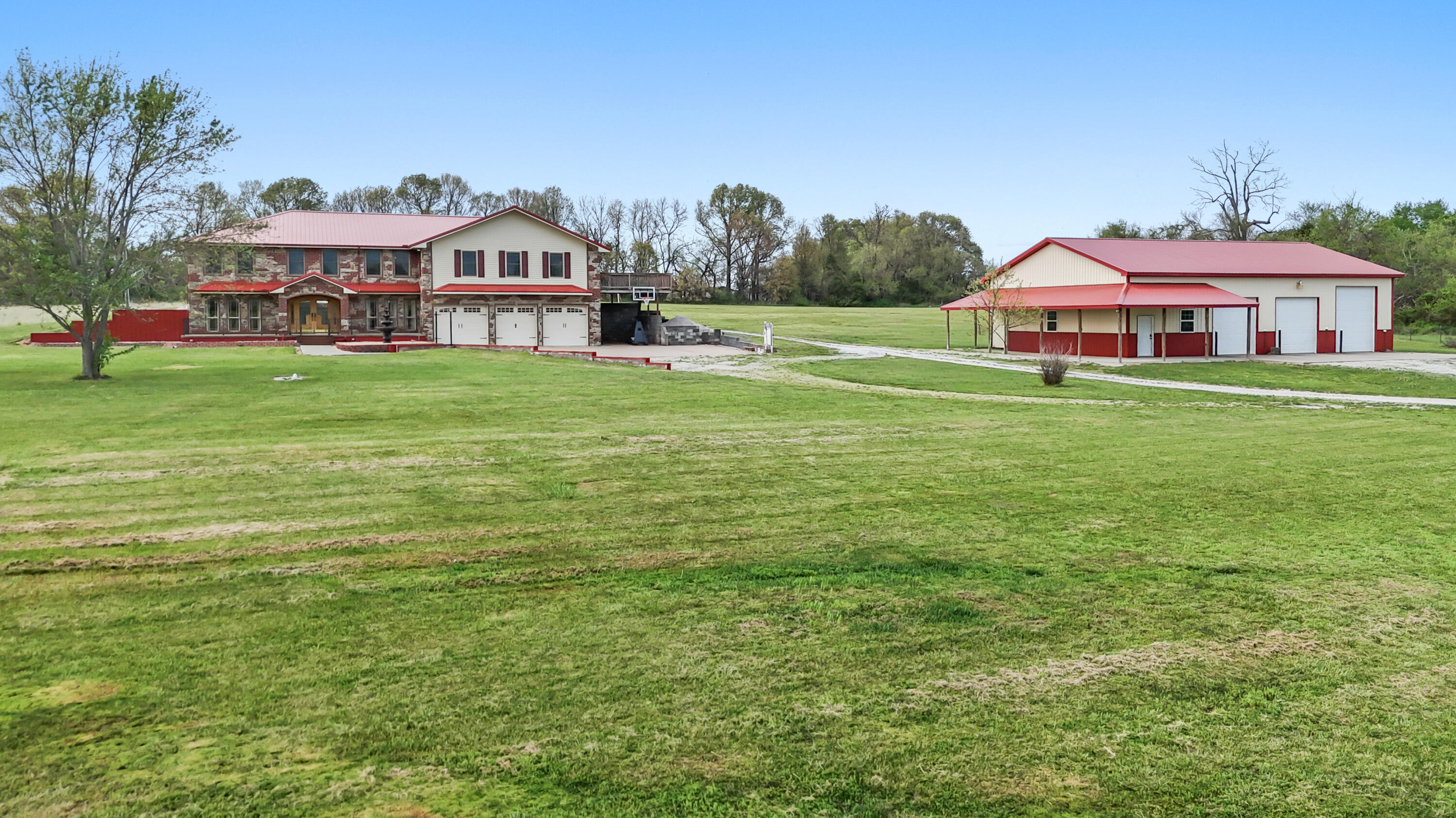 19348 State Highway 76 Property Photo 9