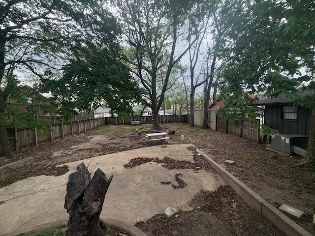 959 South Kickapoo Avenue Property Photo 3