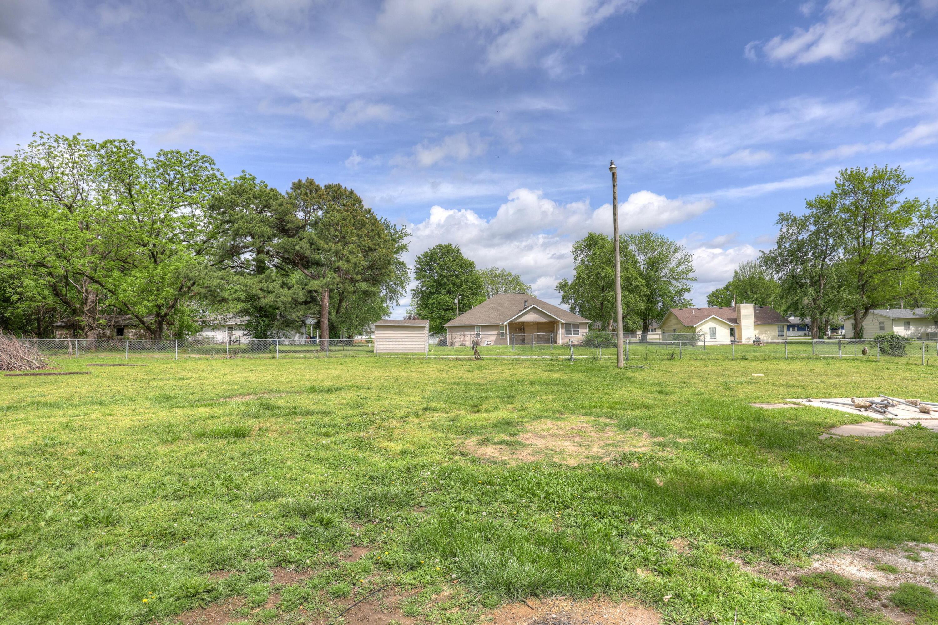 311 Miller Street Property Photo 5
