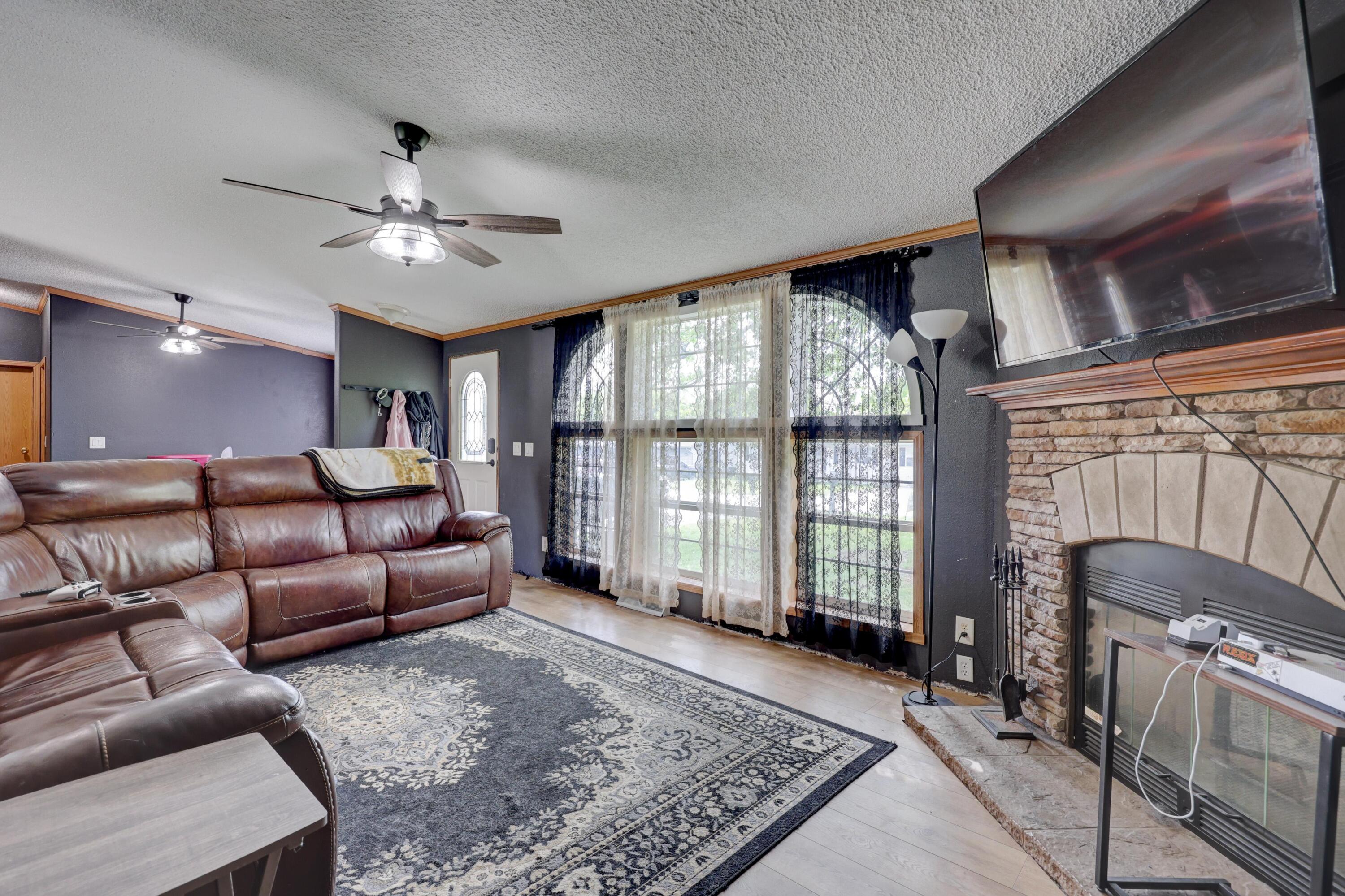 311 Miller Street Property Photo 11