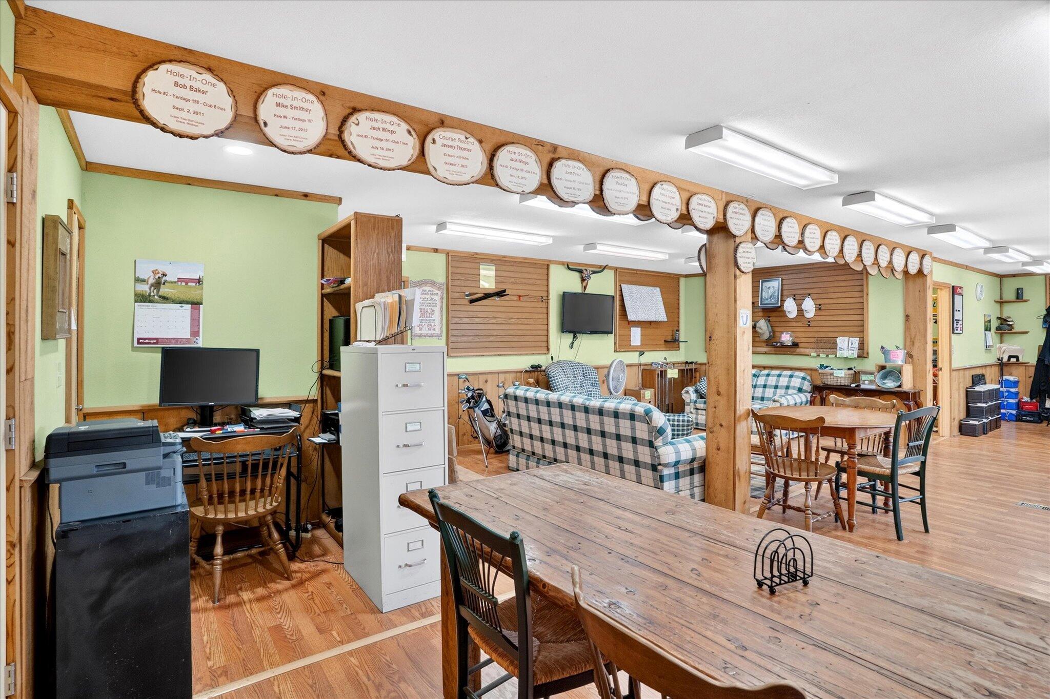 60321020 Property Photo 44