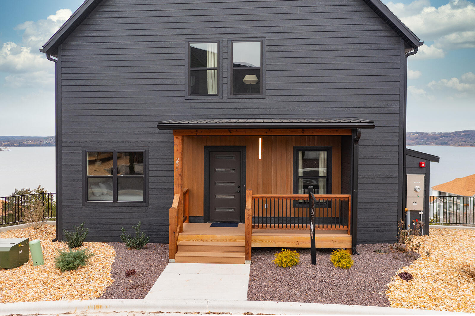 245 Rocky Shores Property Photo 100