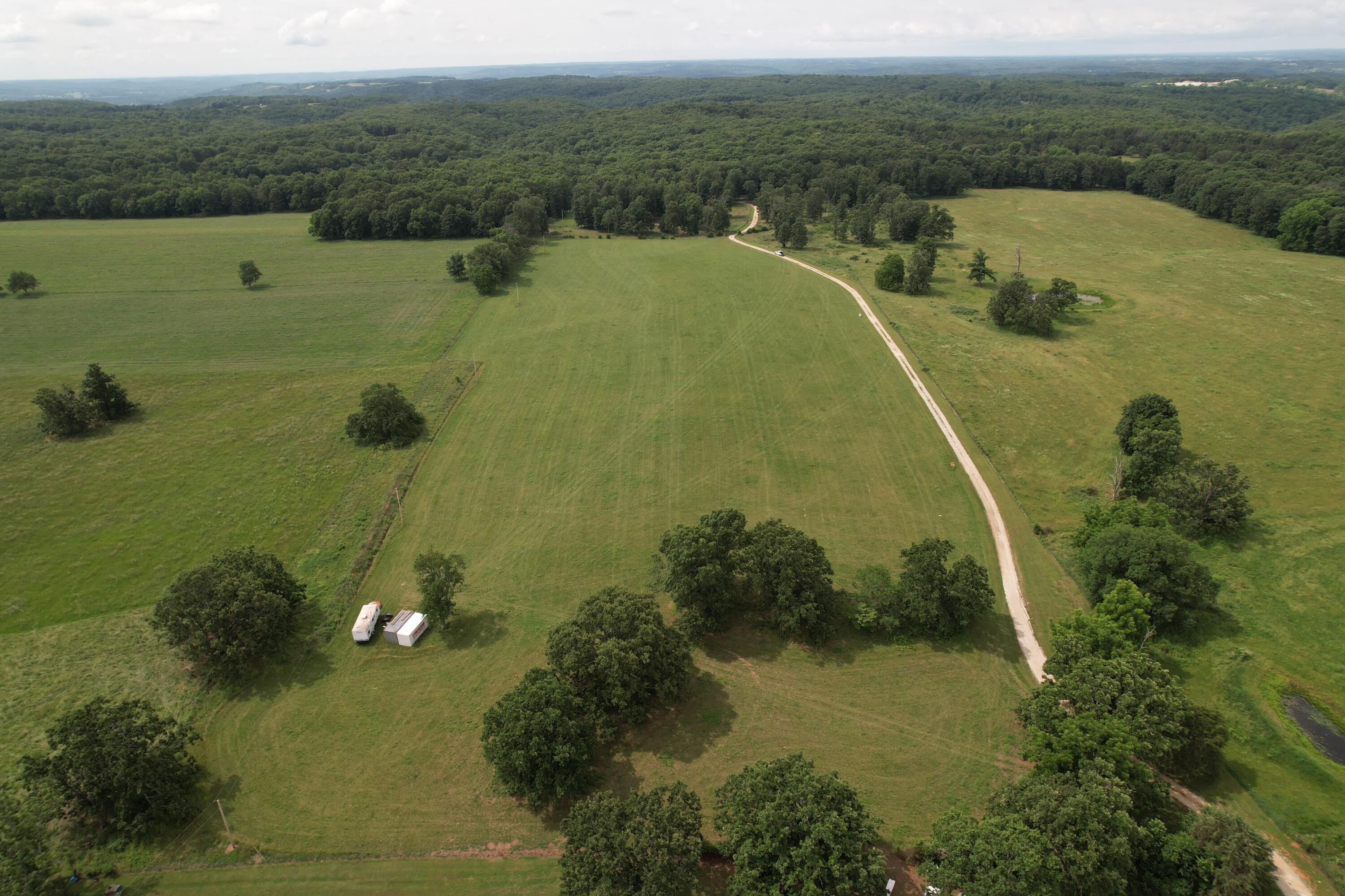 Tract 1 0000 Private Road 1184 Property Photo 4