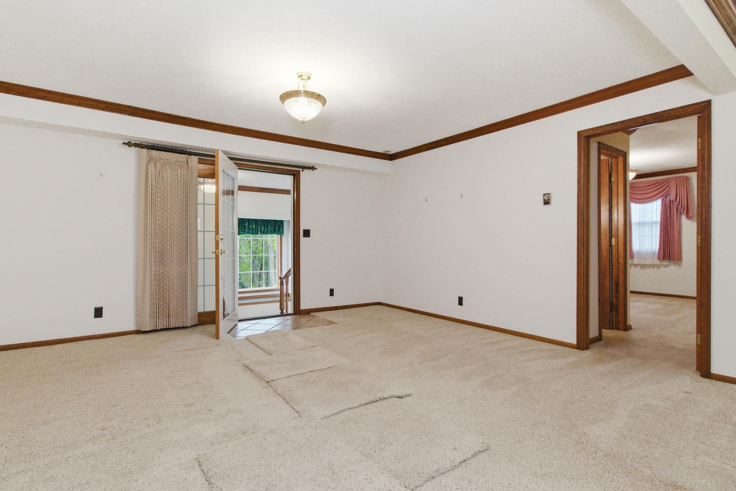 310 East South Oak Crest Drive Property Photo 20