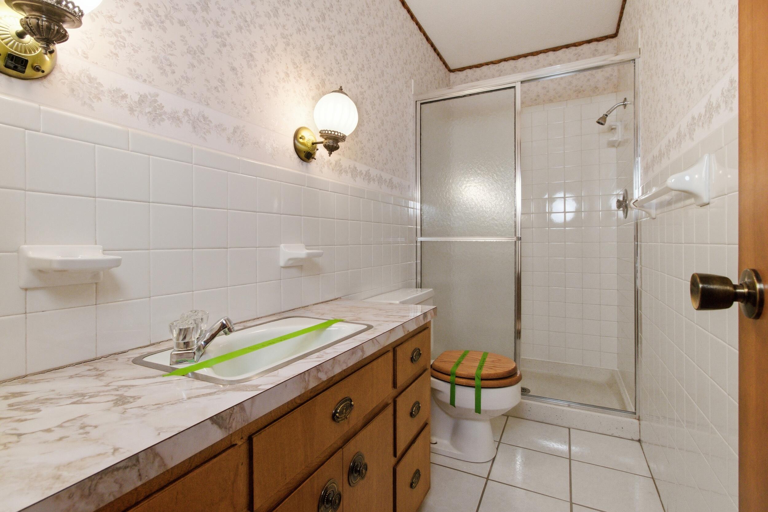 310 East South Oak Crest Drive Property Photo 23