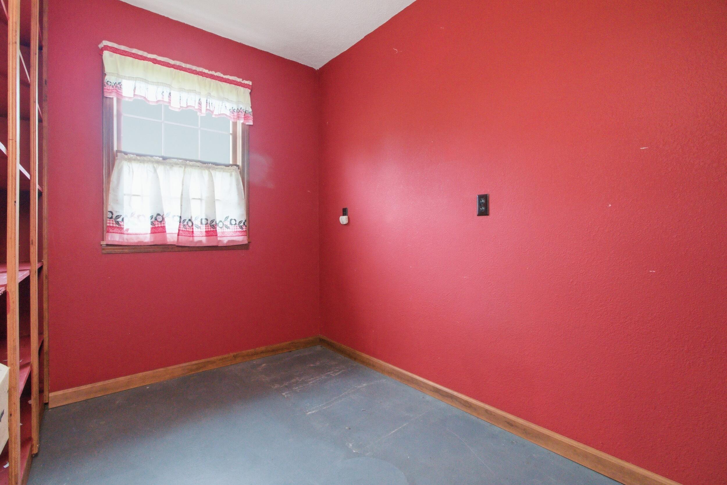 310 East South Oak Crest Drive Property Photo 34