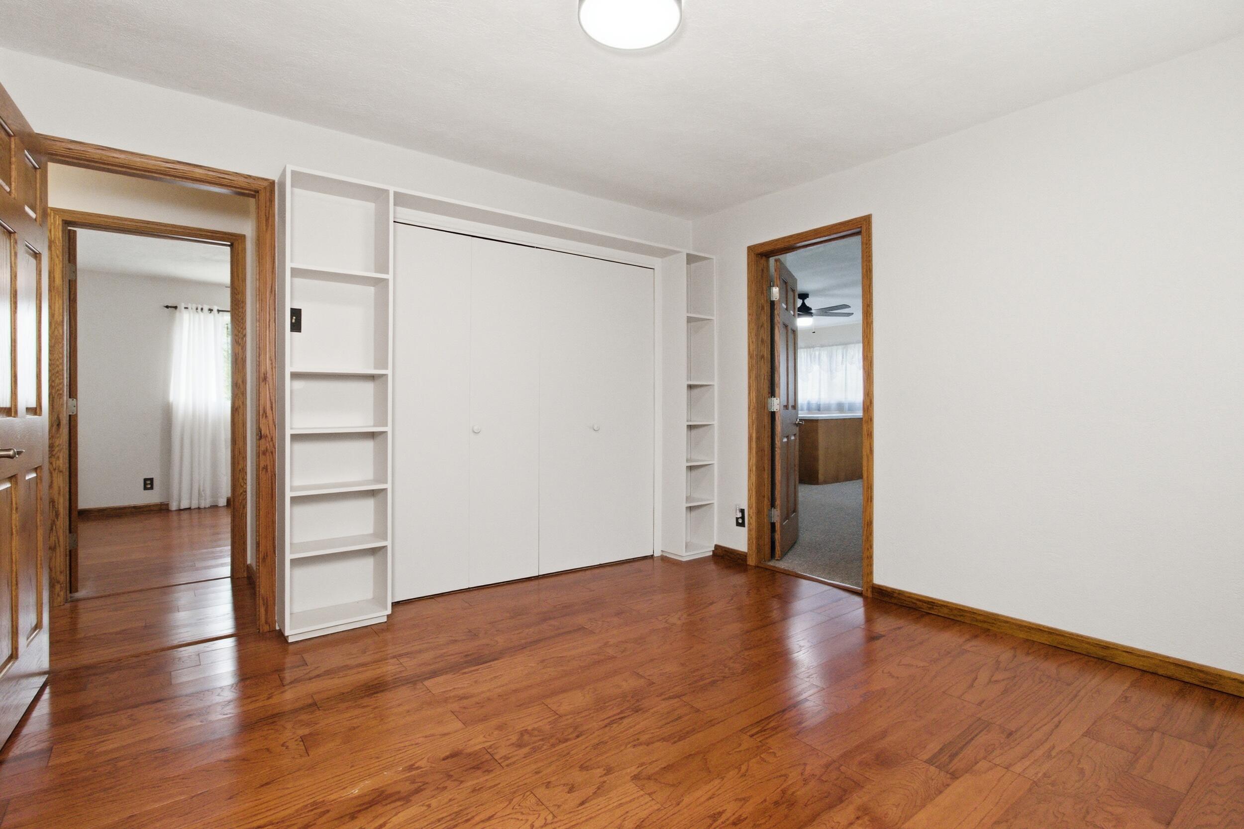 916 Sommerfield Drive Property Photo 17