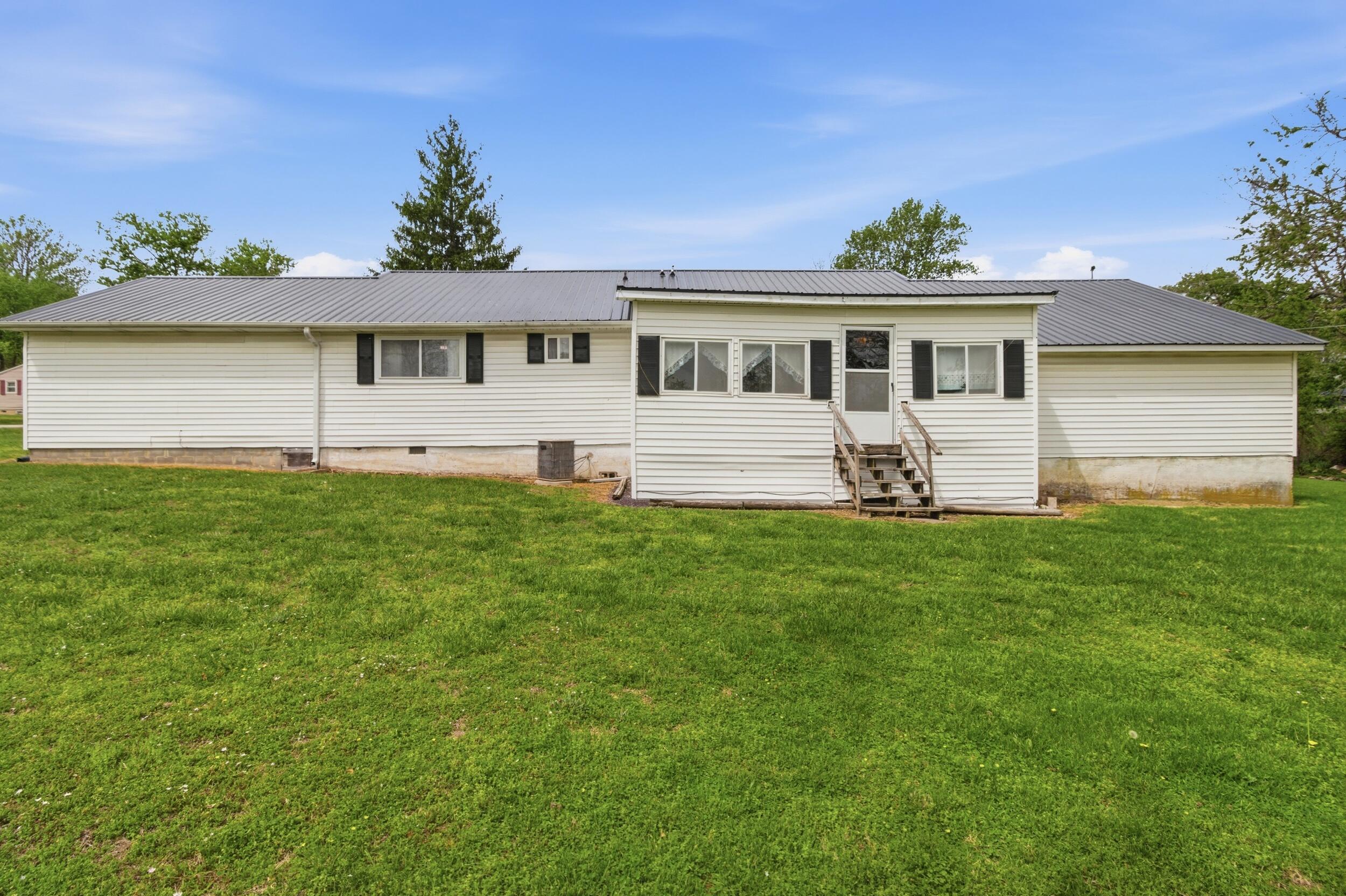 916 Sommerfield Drive Property Photo 27