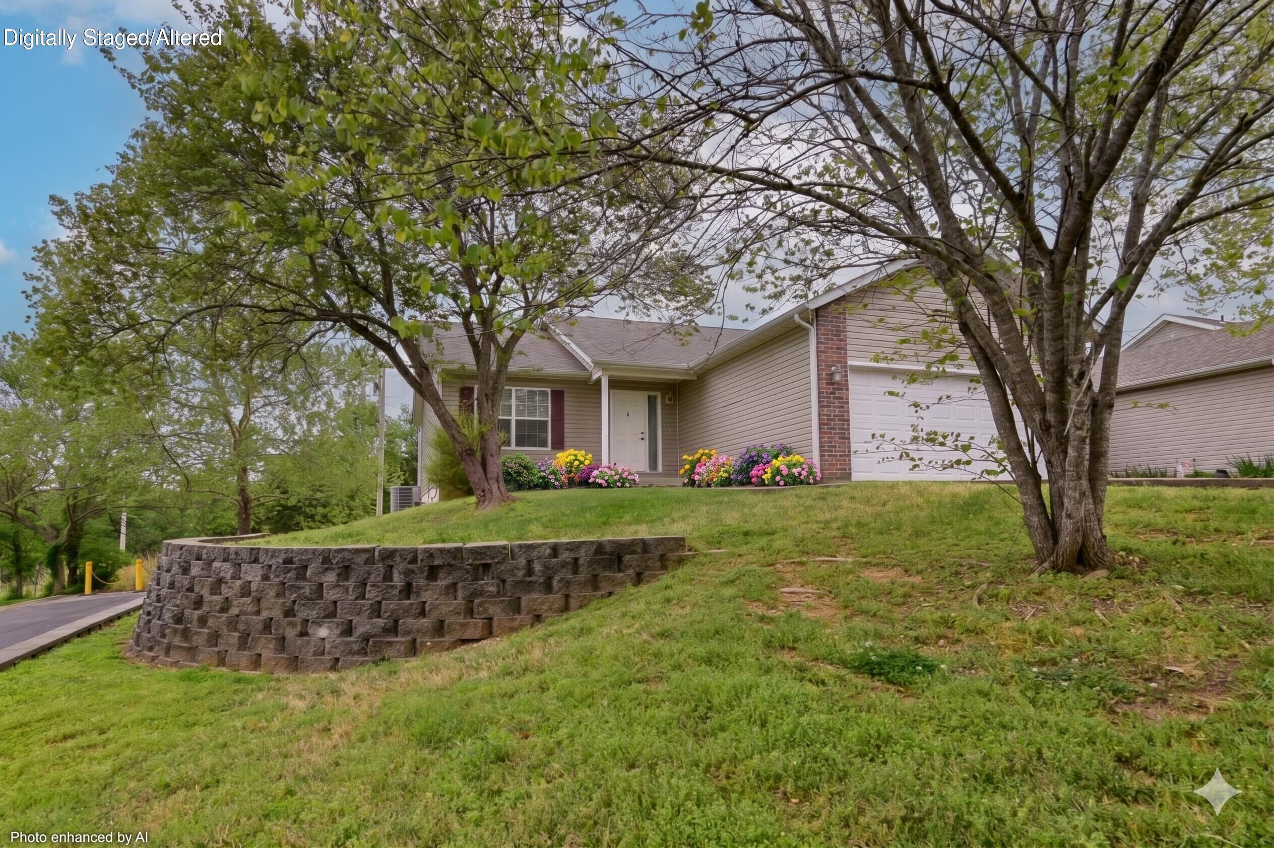 495 Van Buren Road Property Photo 5