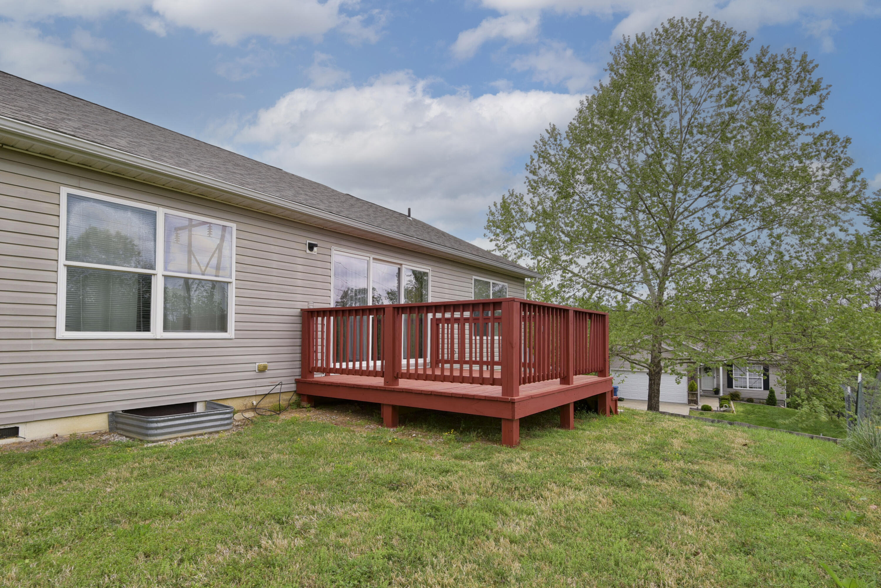 495 Van Buren Road Property Photo 7