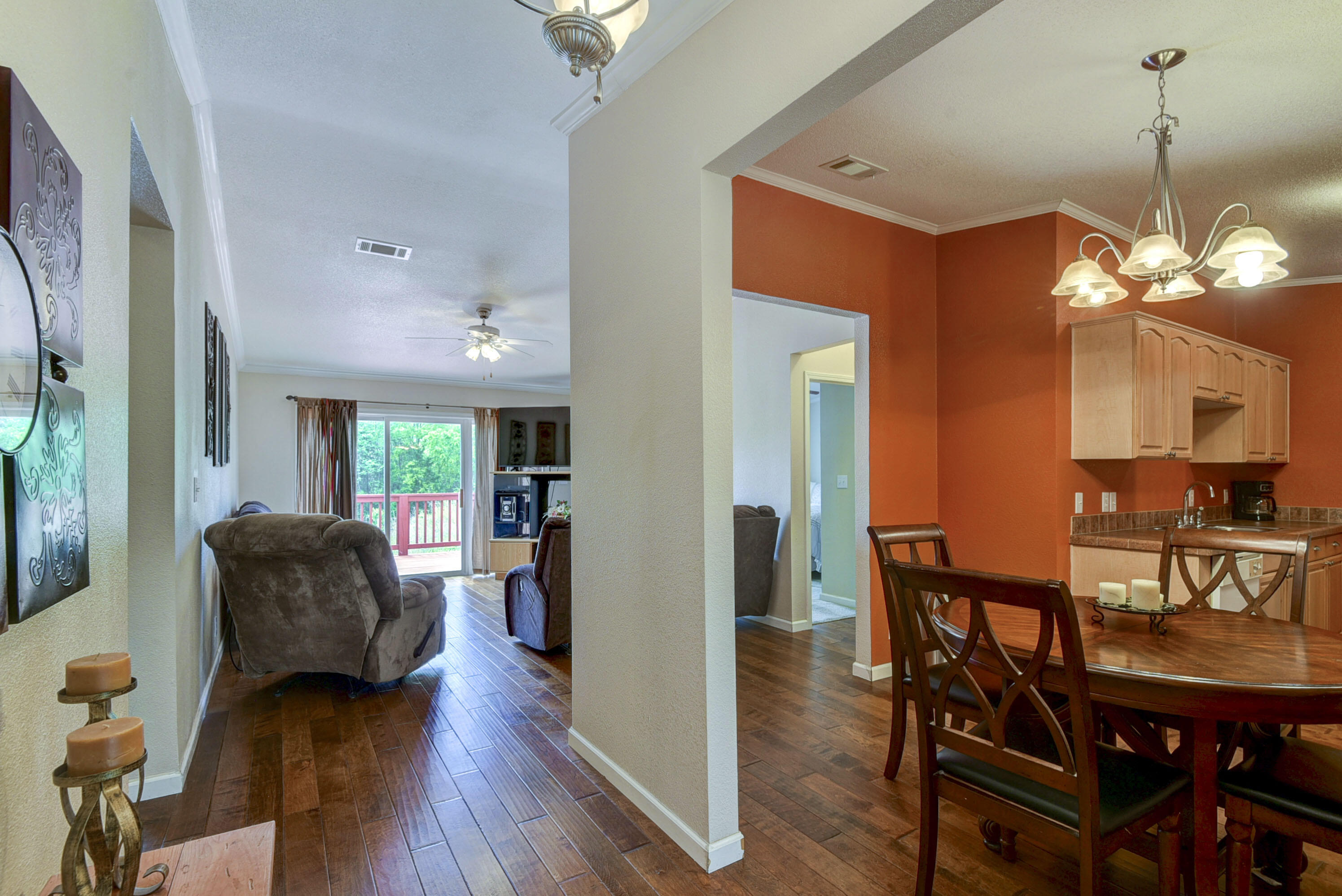 495 Van Buren Road Property Photo 9