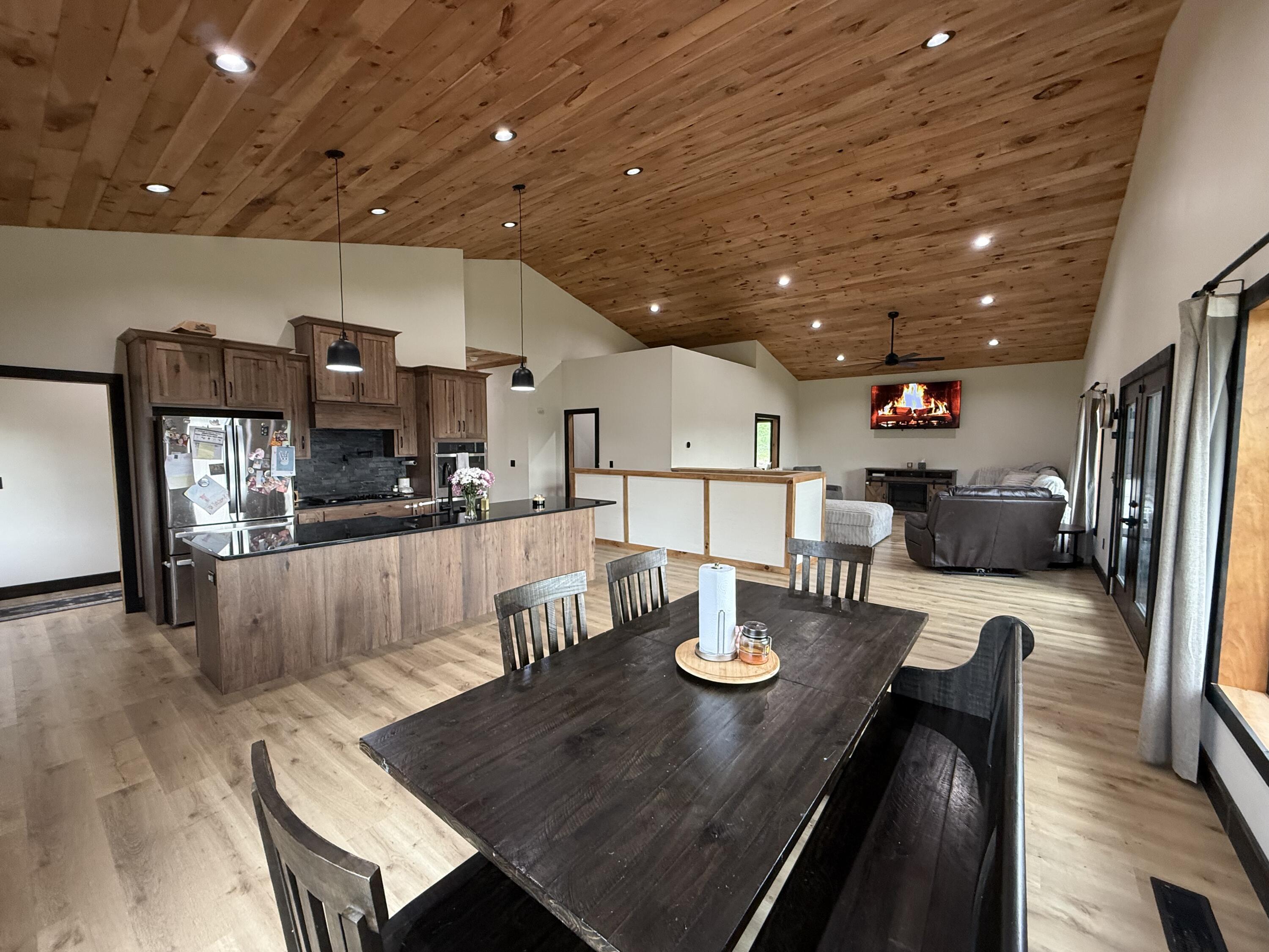12205 Weber Road Property Photo 13
