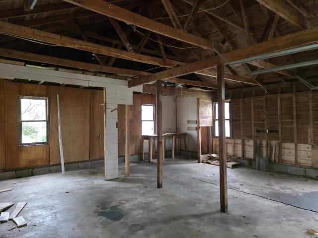 914 North Spruce Street Property Photo 17