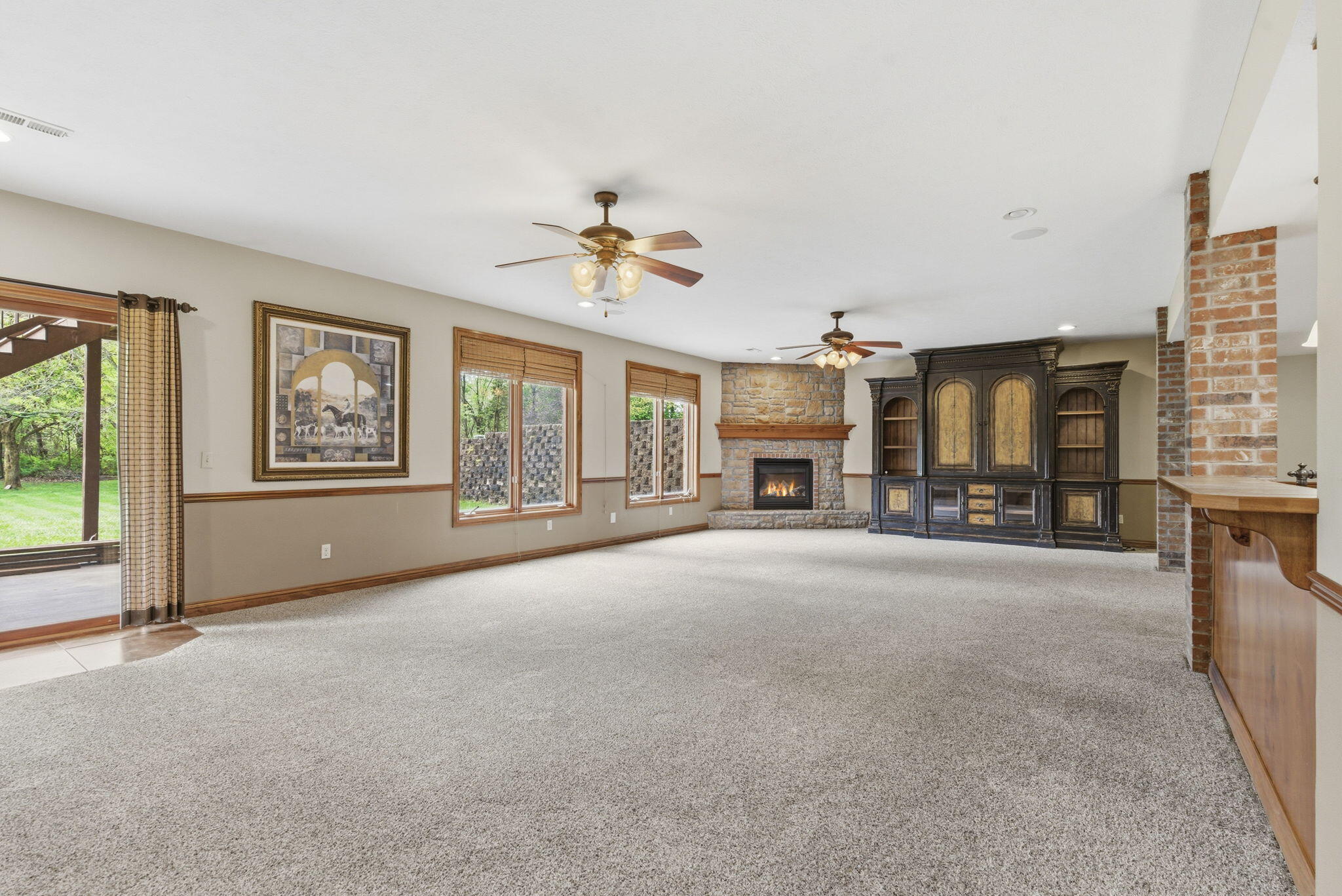 4202 Buttonwood Drive Property Photo 24