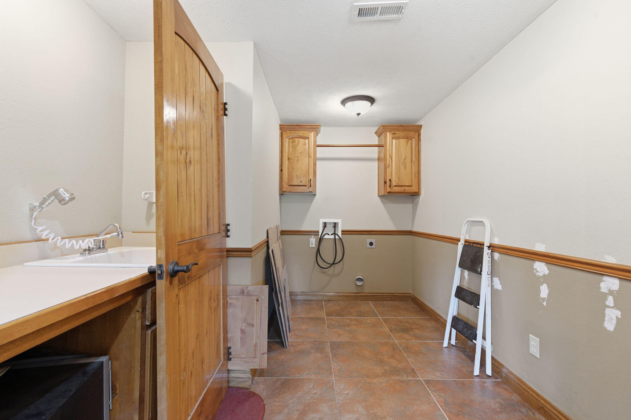 4202 Buttonwood Drive Property Photo 31