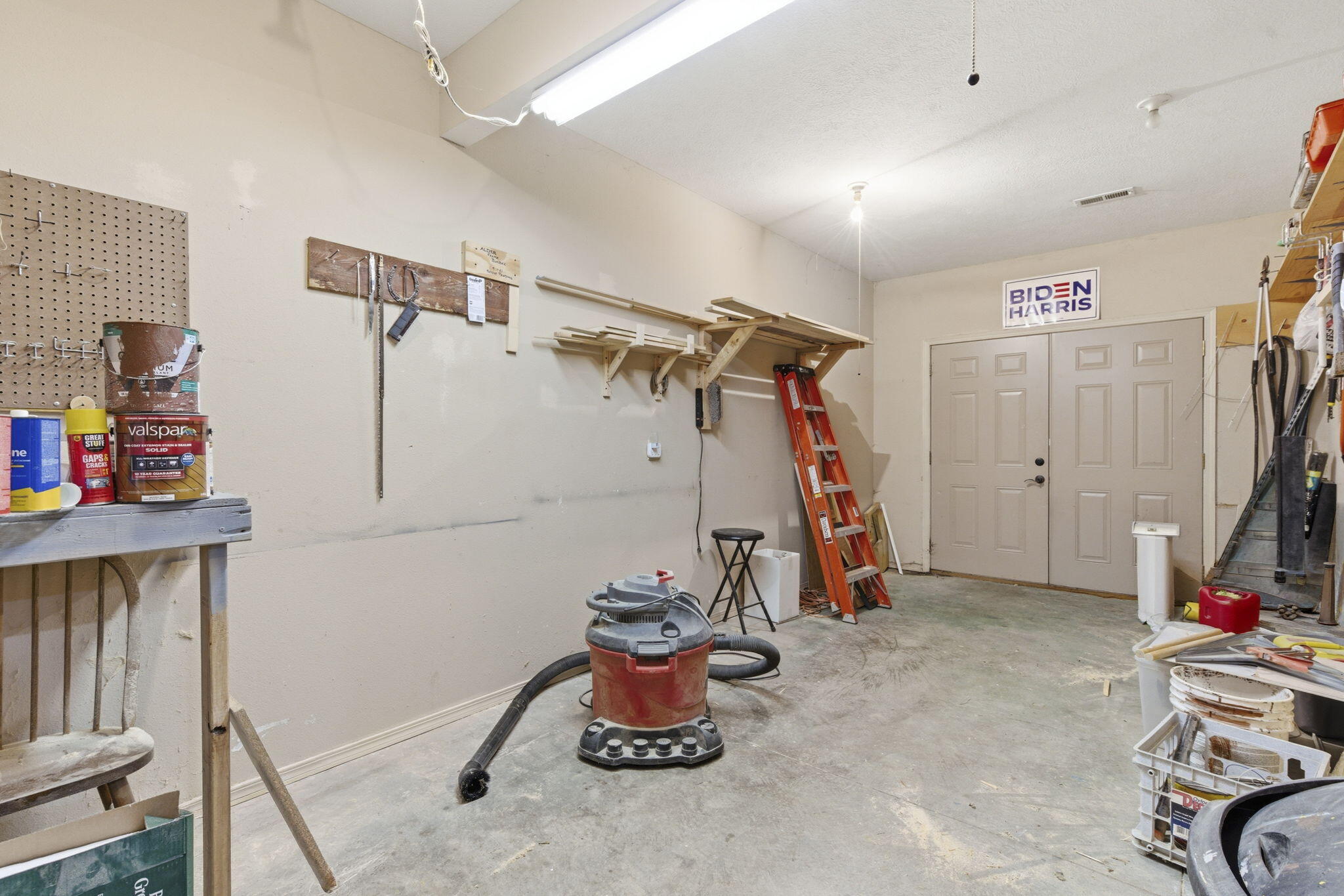 4202 Buttonwood Drive Property Photo 32