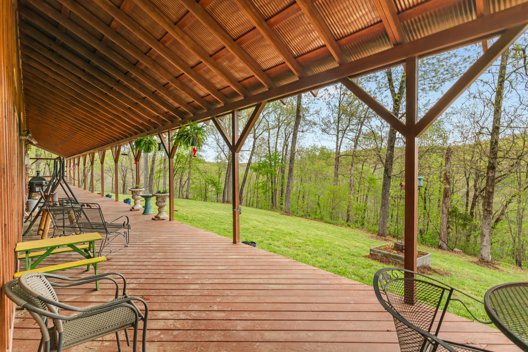 2907 Moon Valley Road Property Photo 9
