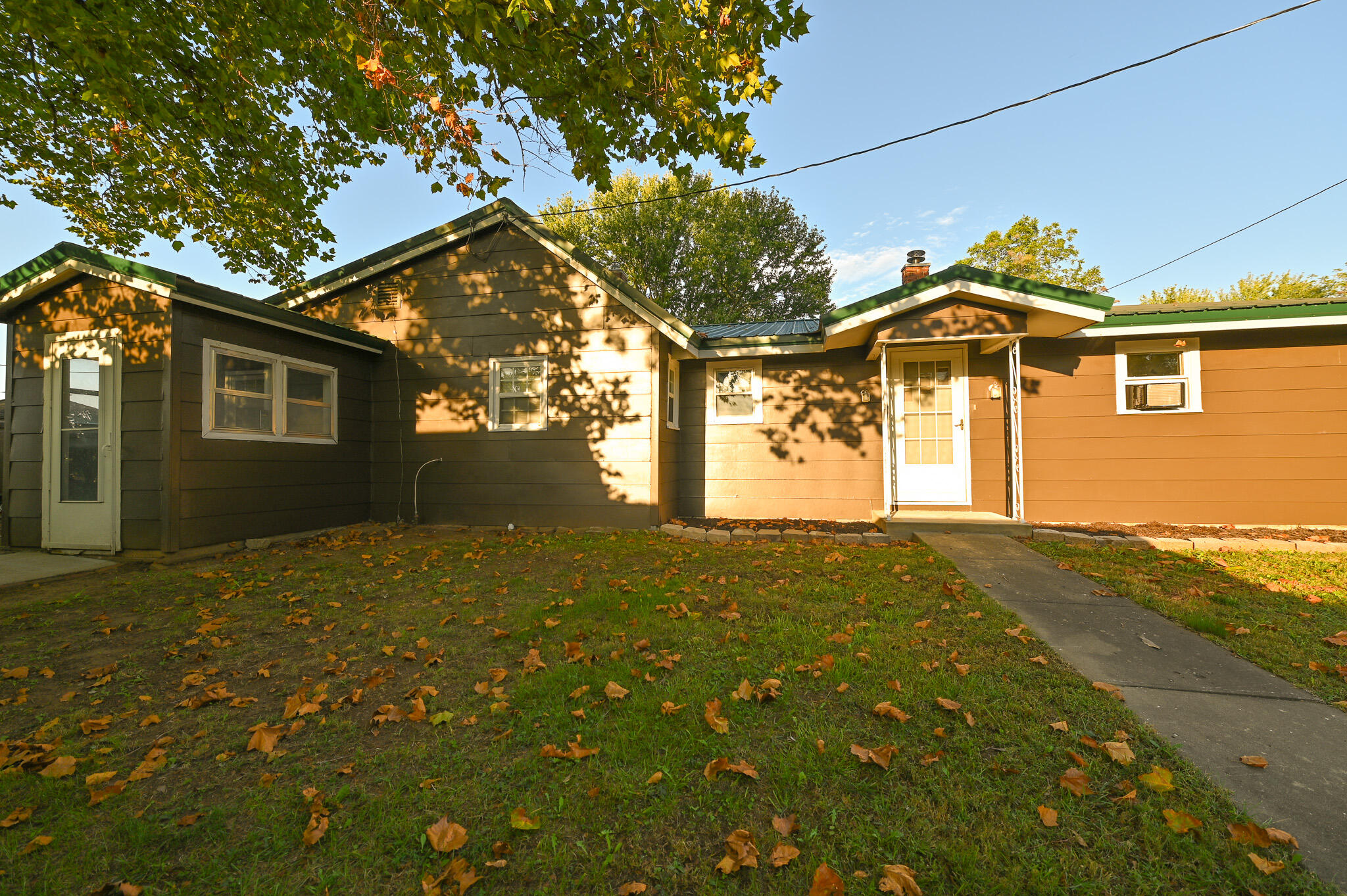9351 South 2700 Road Property Photo 3